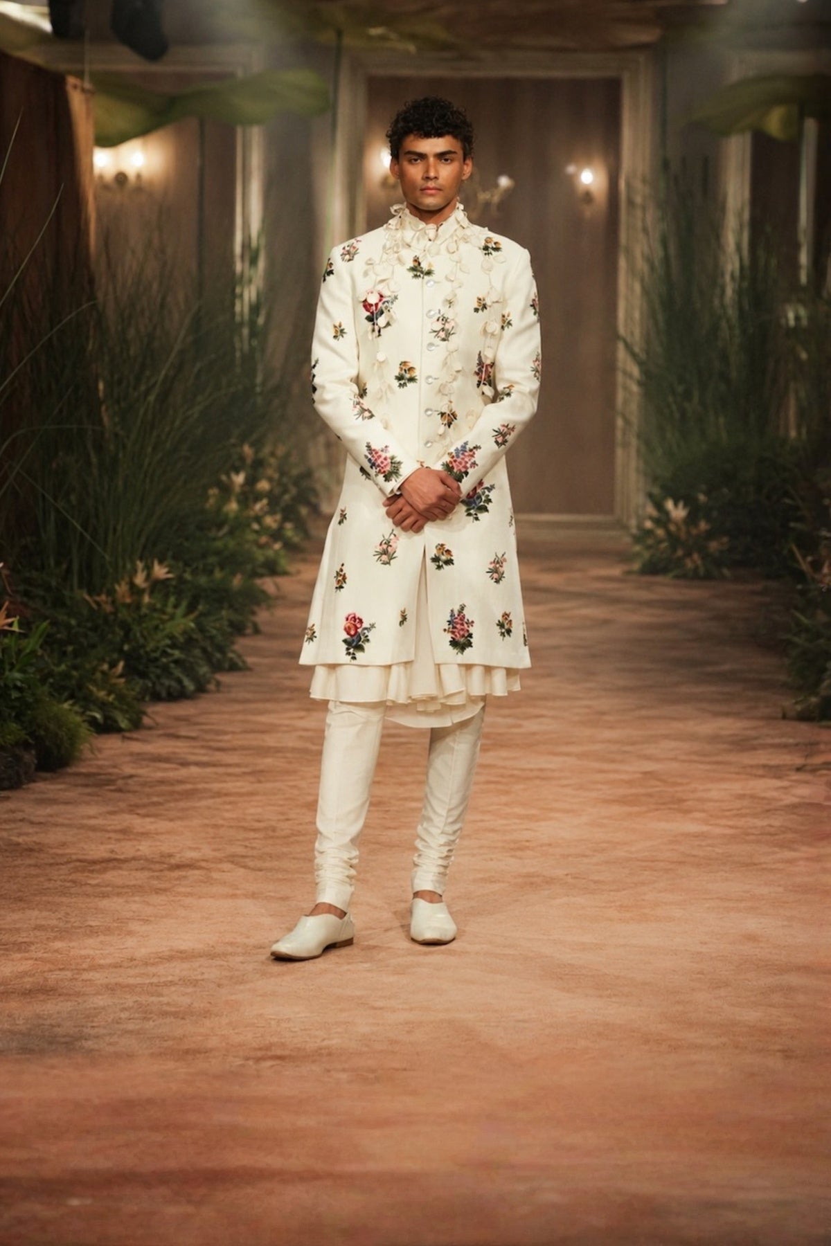 Ivory Matka Mens Sherwani