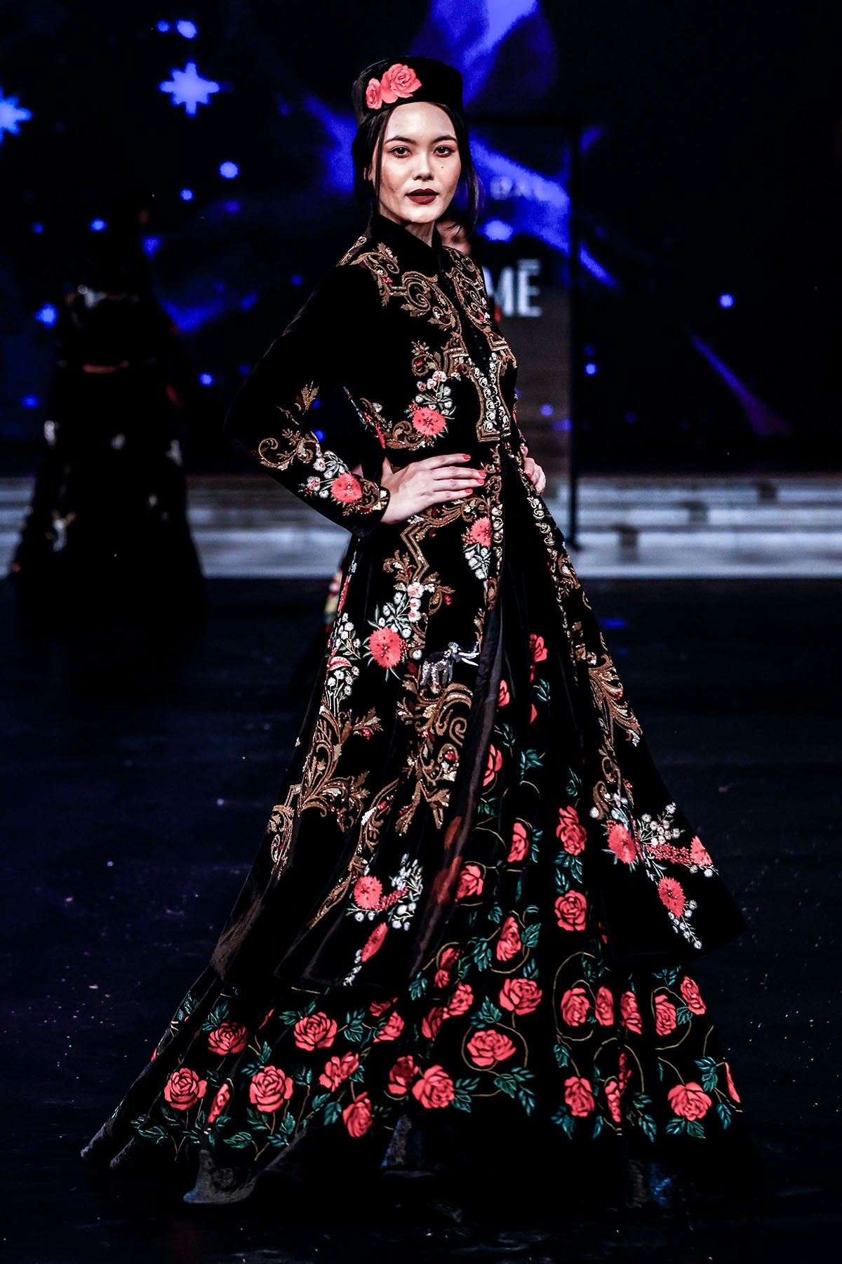 Velvet Silk Long Jacket With Embroidery