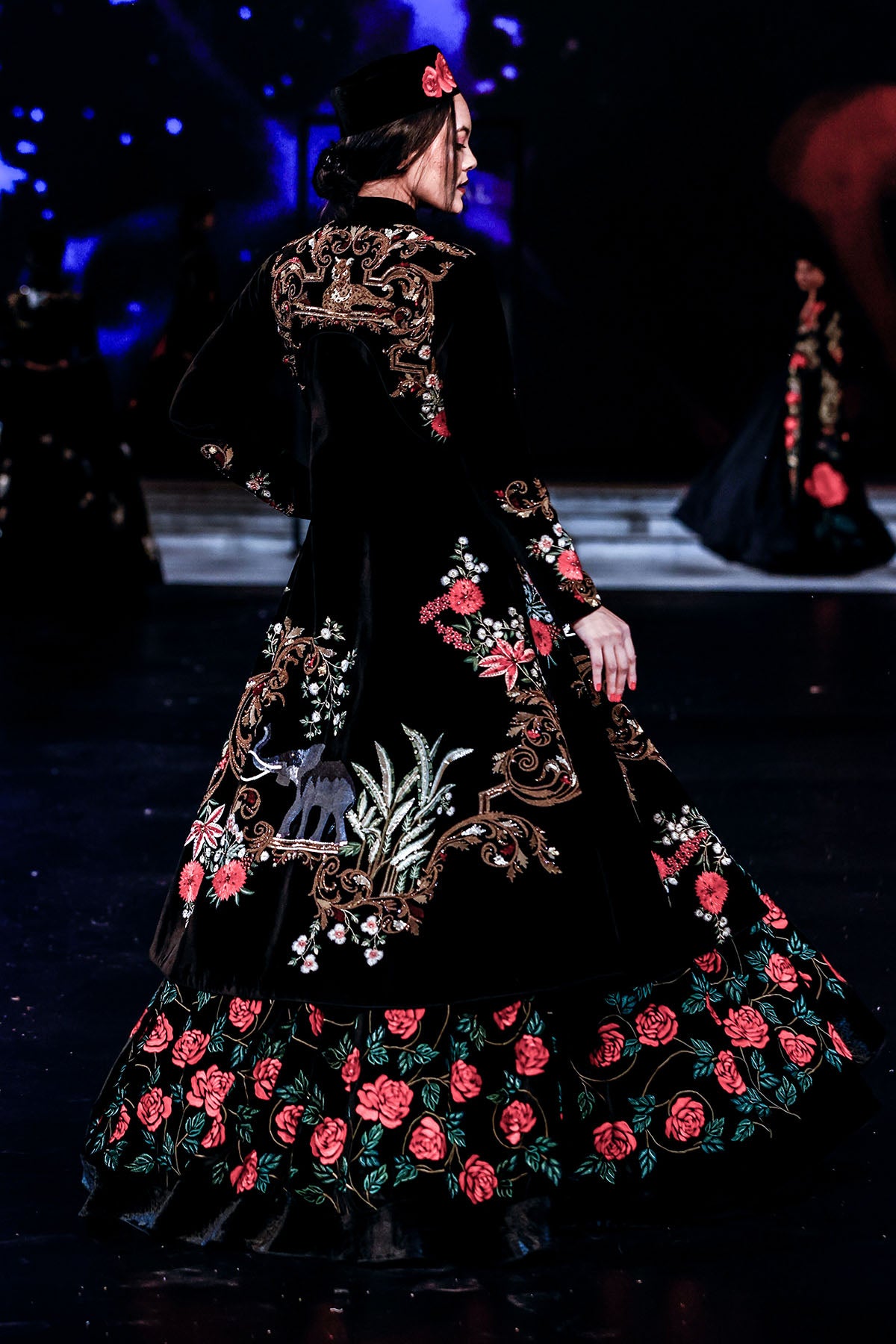Velvet Silk Long Jacket With Embroidery