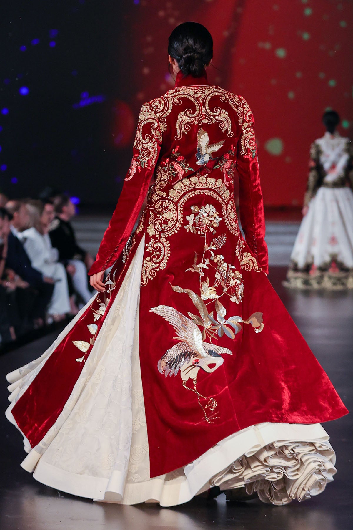 Velvet Embroidery Mandarin Collar Long Jacket