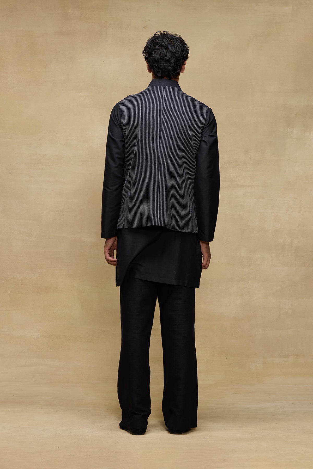 Black Elite Mens Bundi