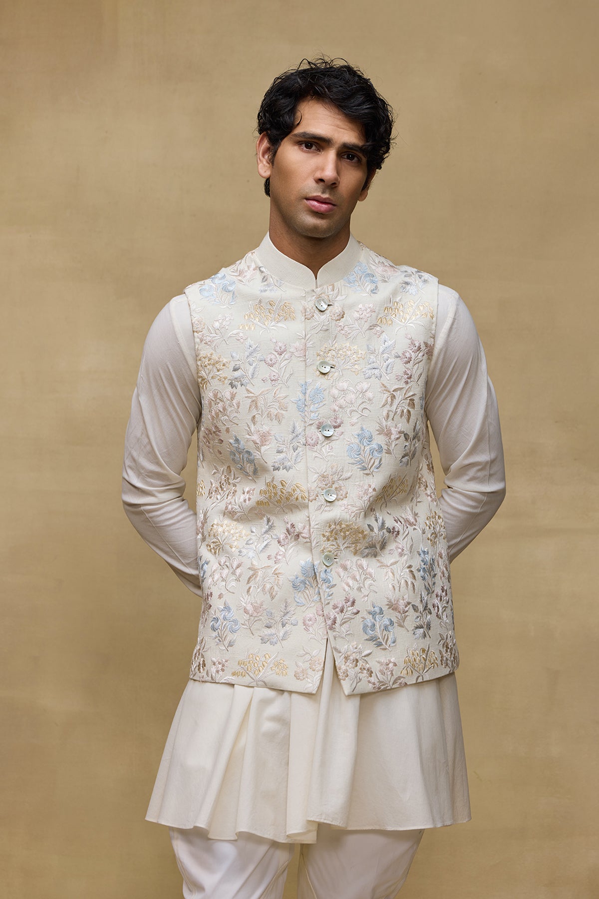 Ivory Signature Mens Bundi