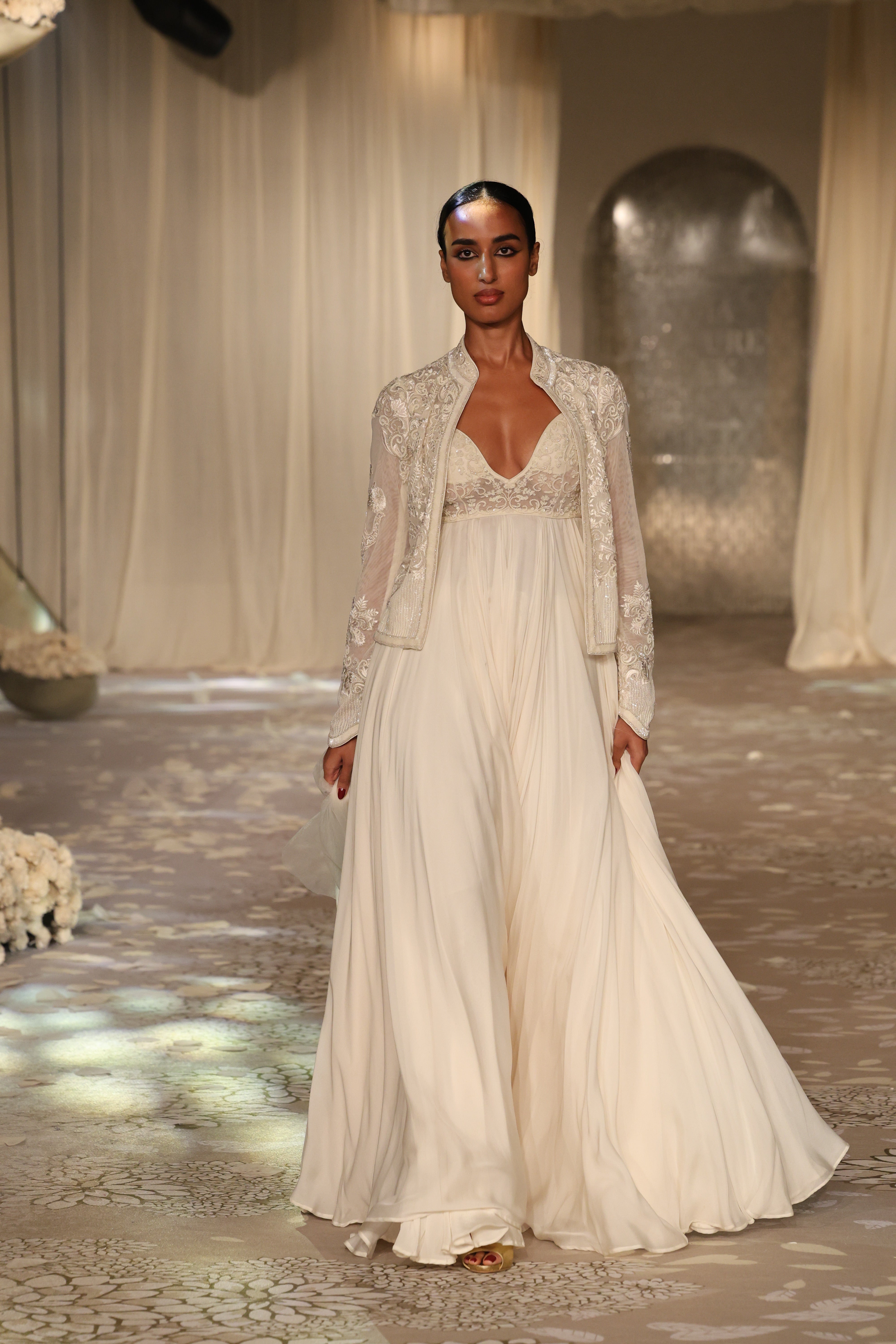 Embroidered Net Short Jacket