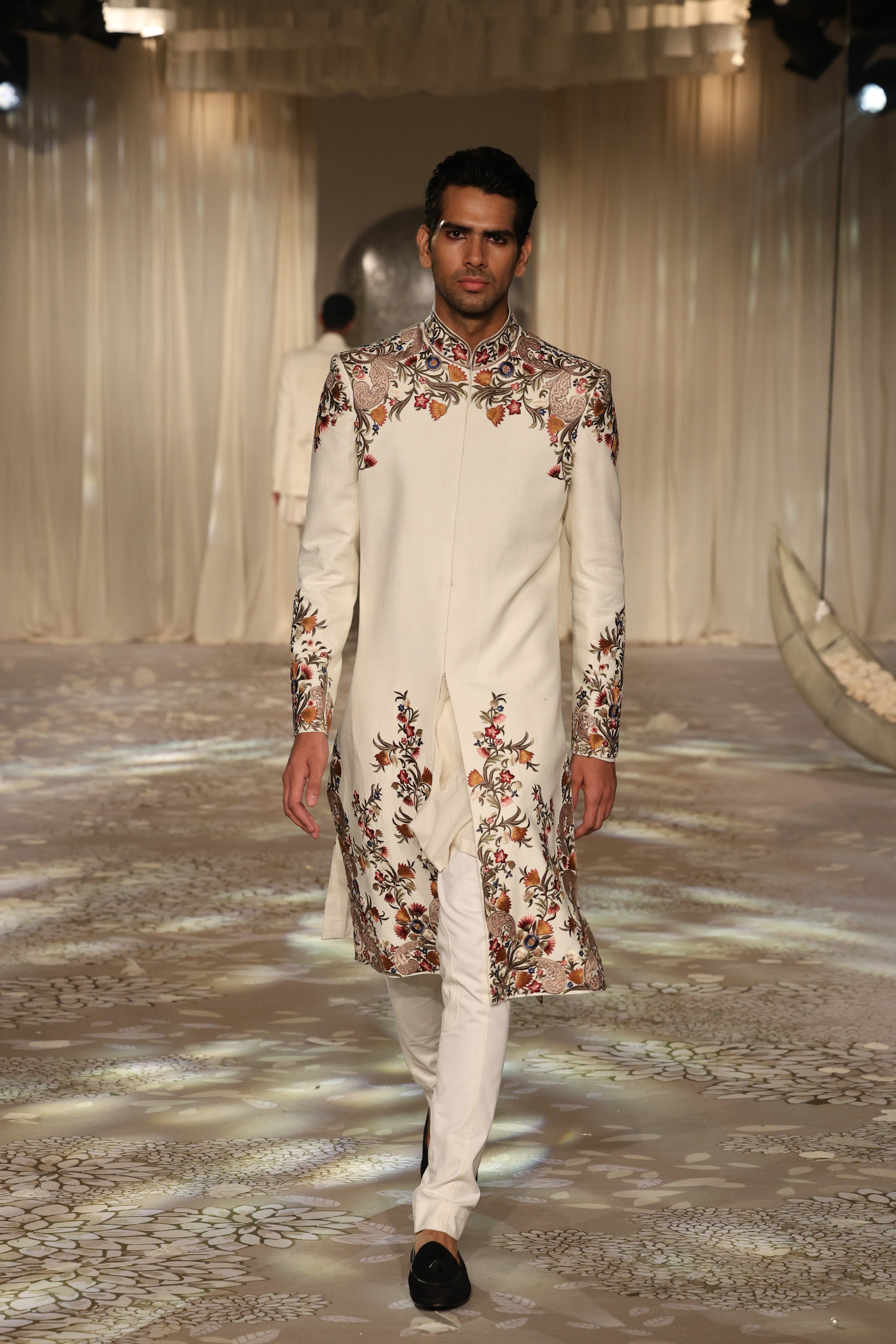 Matka Silk Sherwani With Embroidery