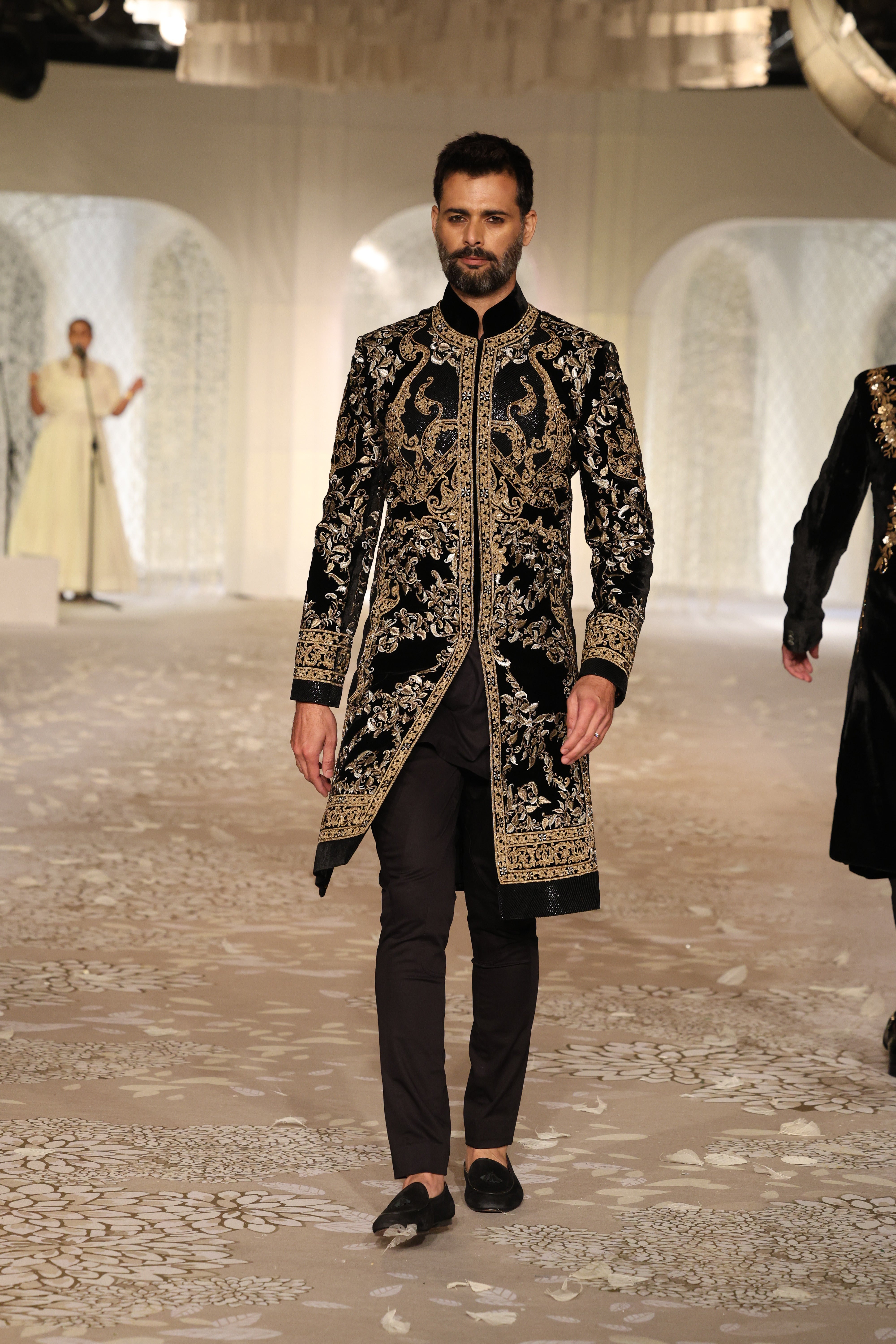 Velvet Sherwani With Embroidery