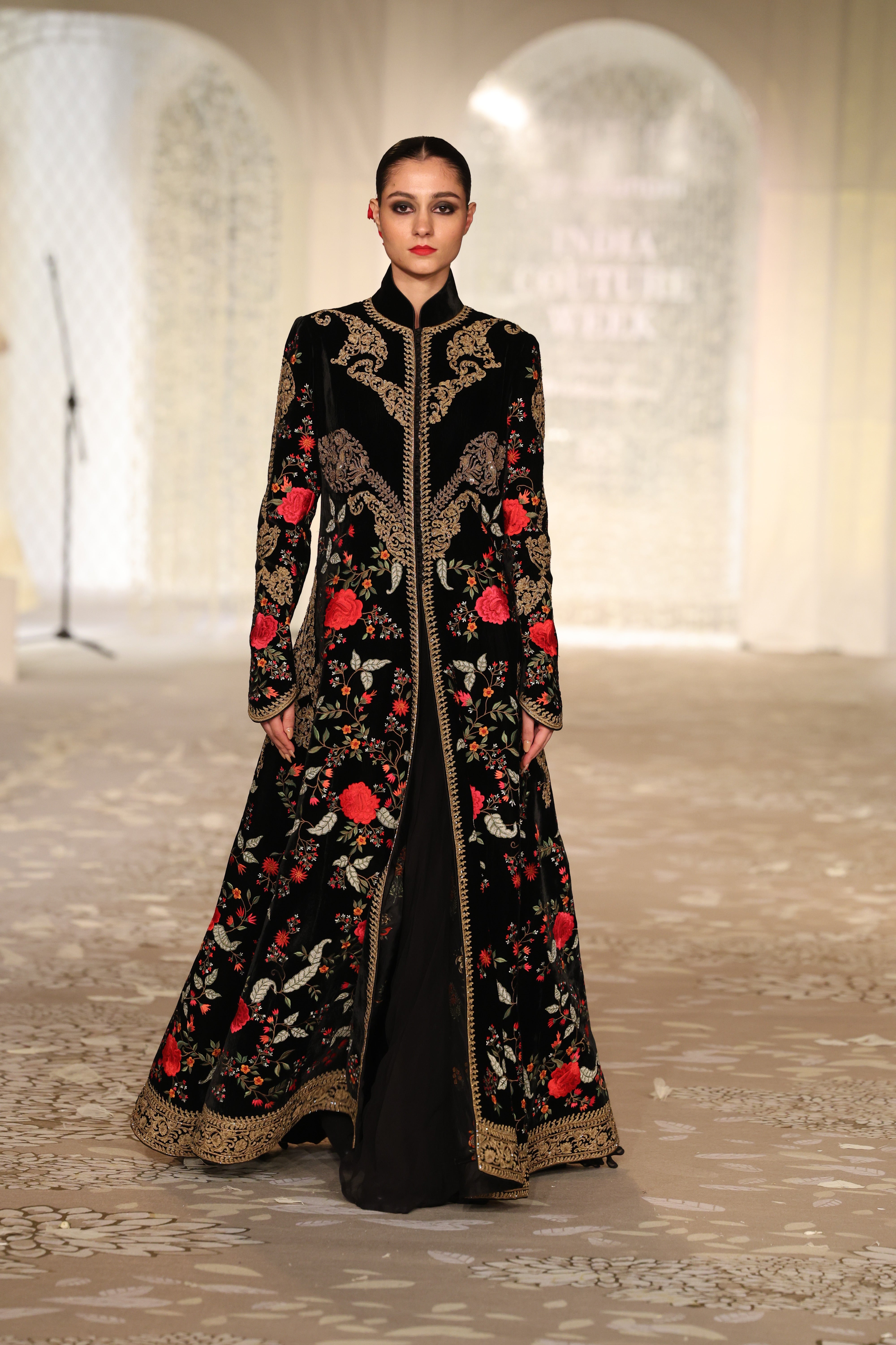 Velvet Embroidered Long Jacket