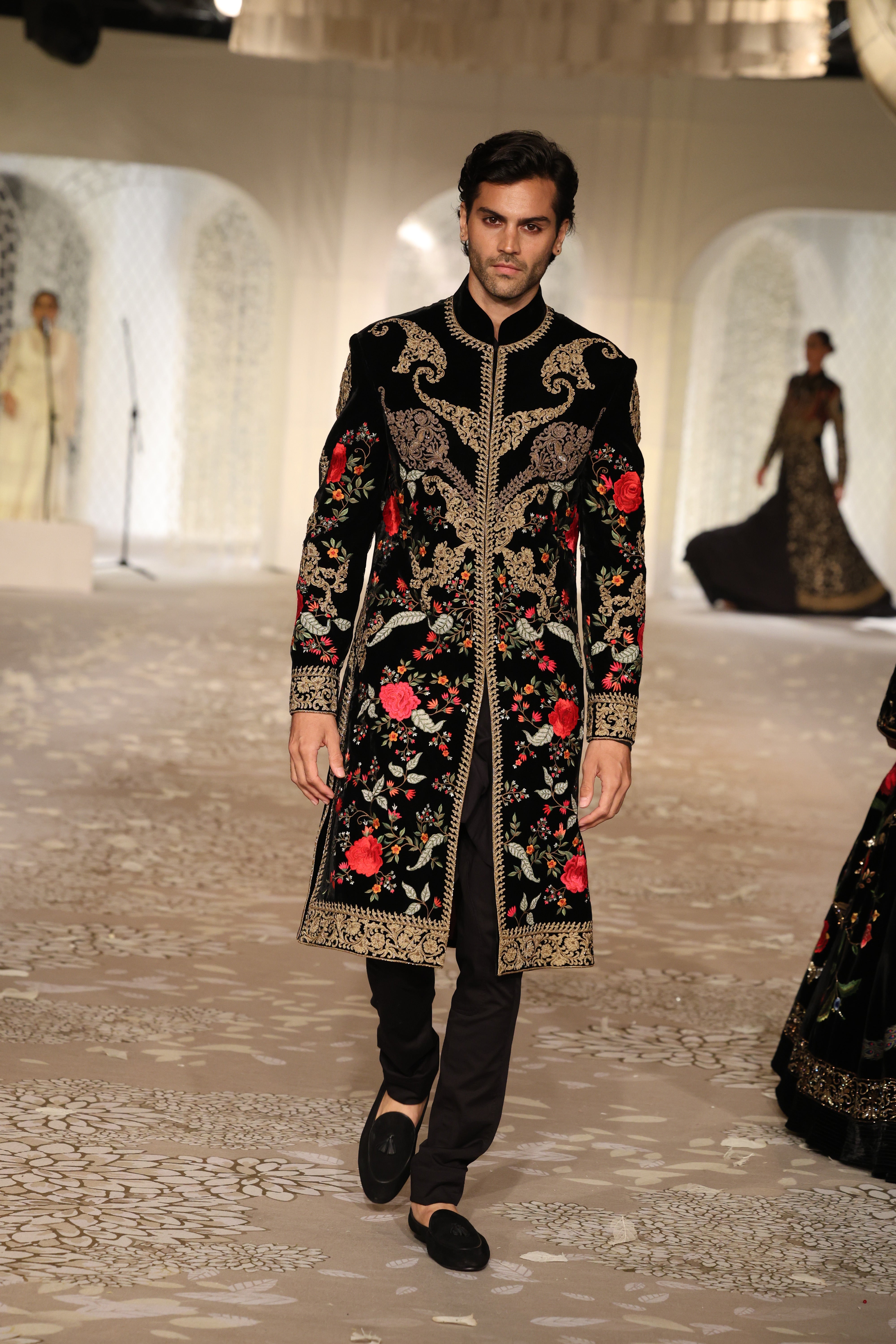 Velvet Sherwani With Embroidery