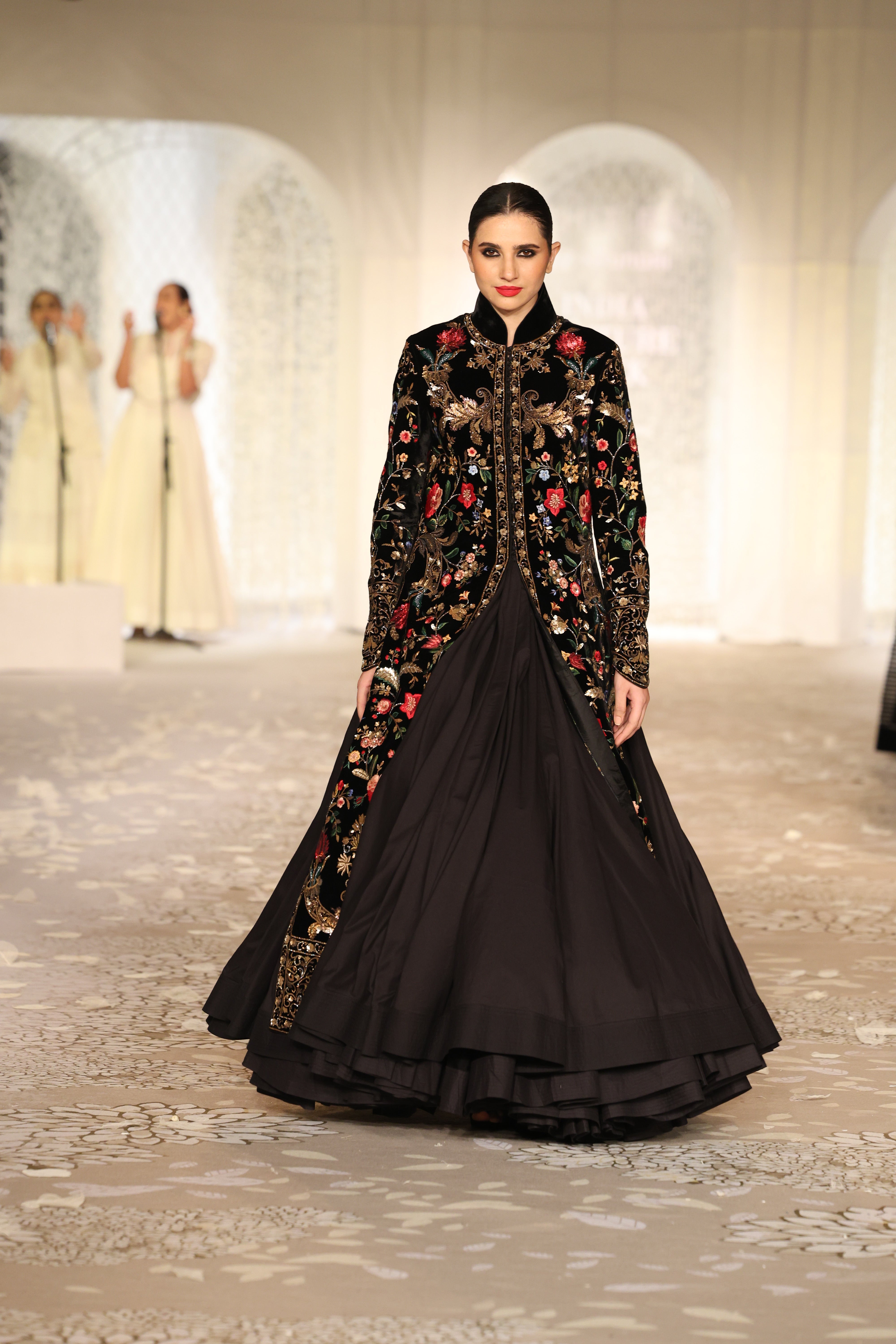 Velvet Embroidered Long Jacket