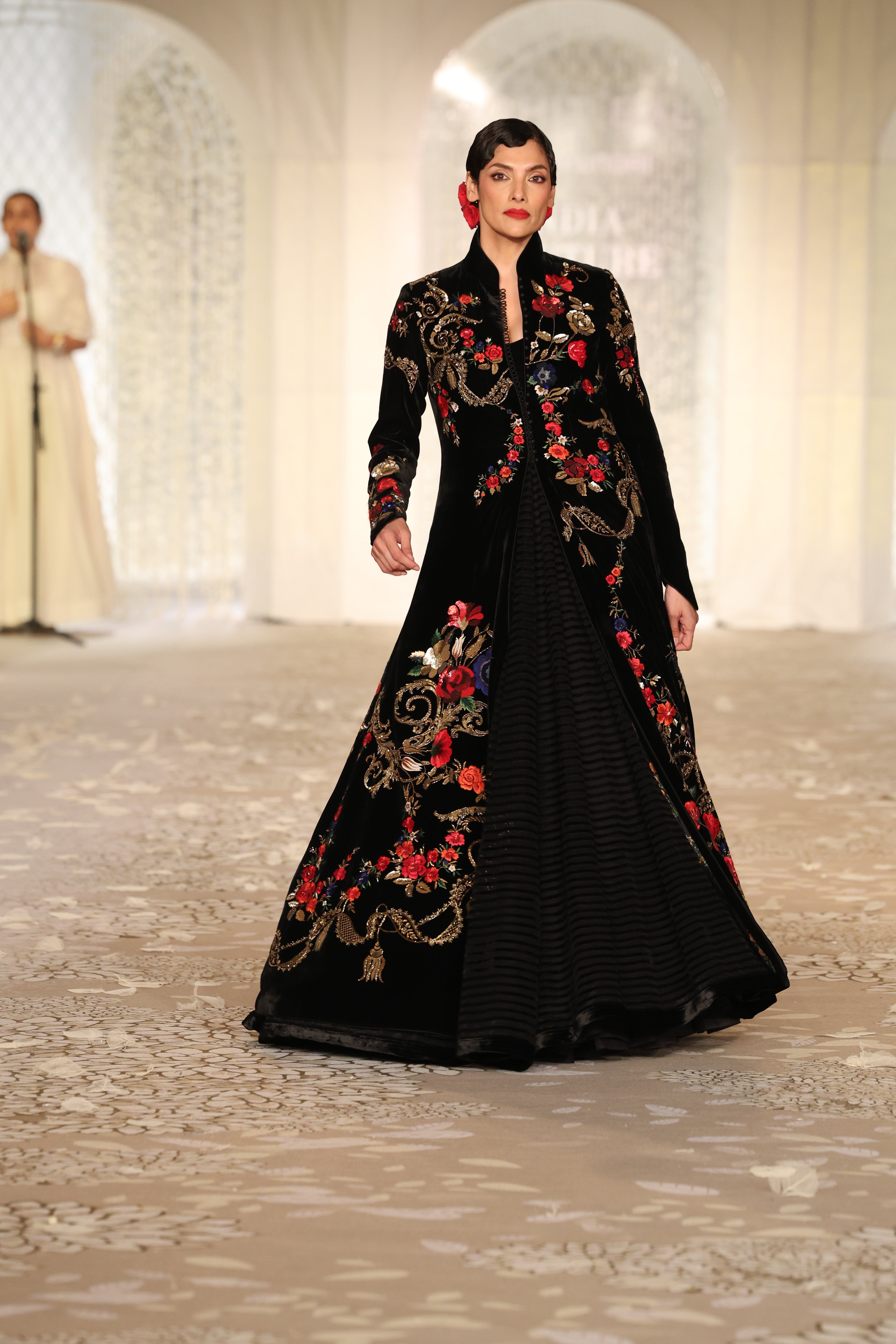 Velvet Embroidered Long Jacket