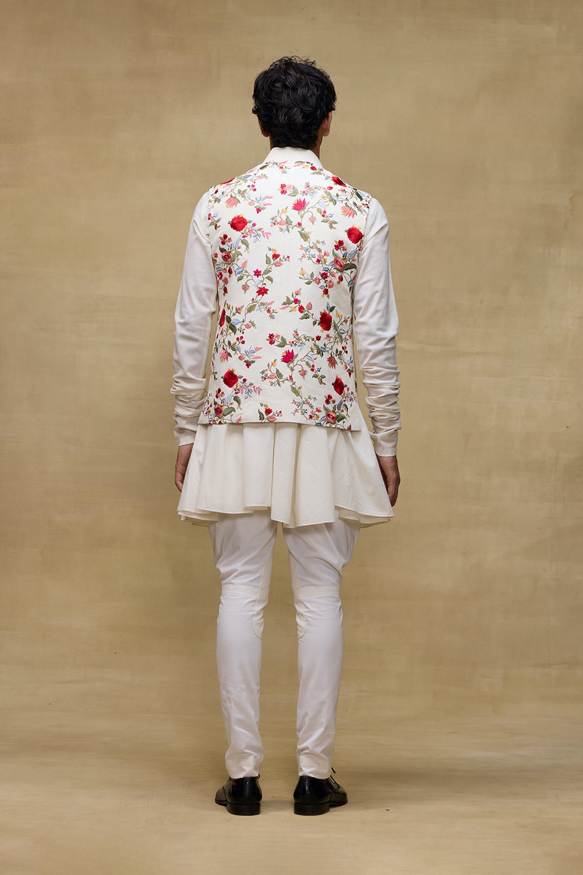 Ivory Opulent Mens Bundi