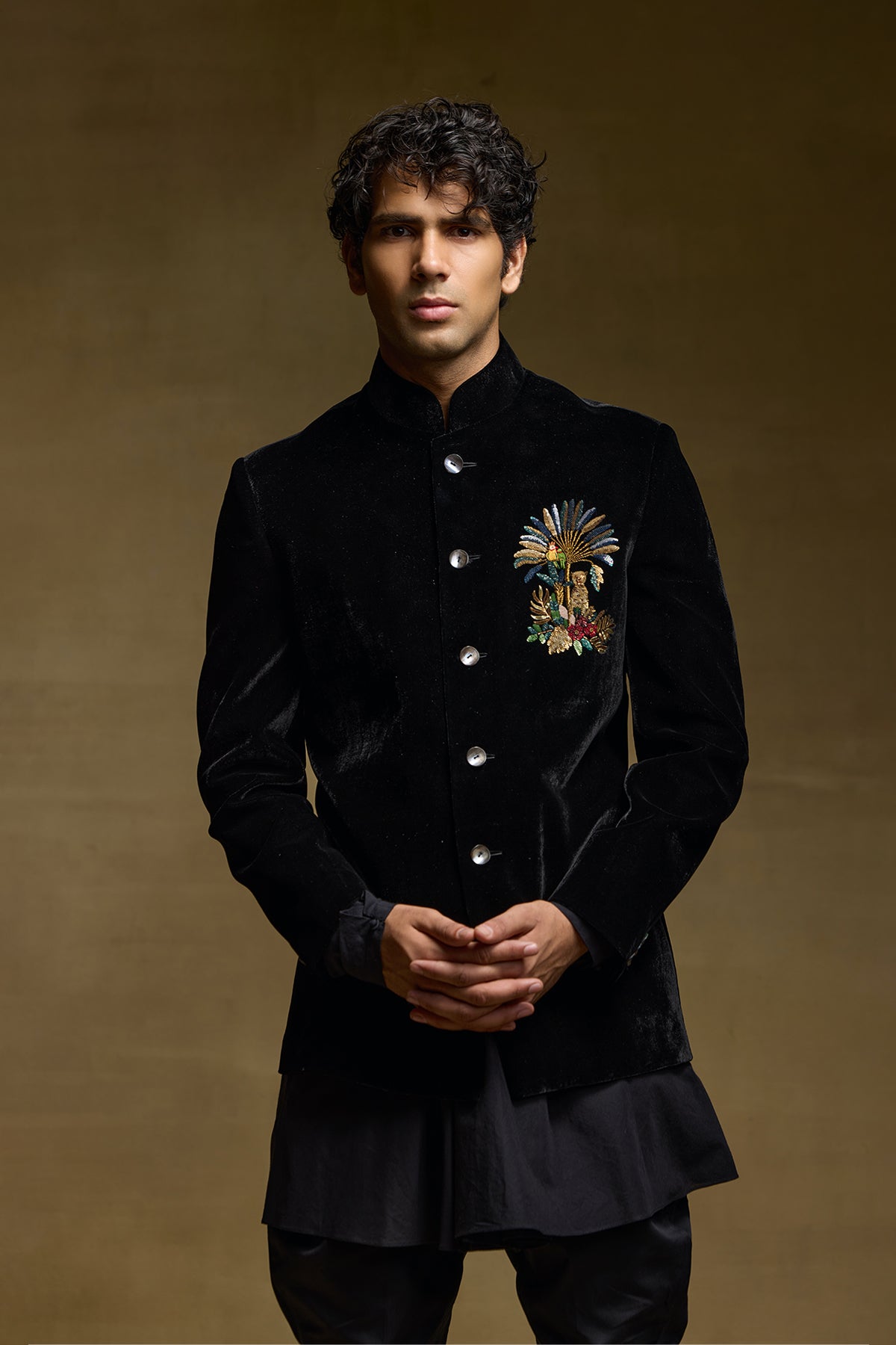 Black Royale Mens Bandgala