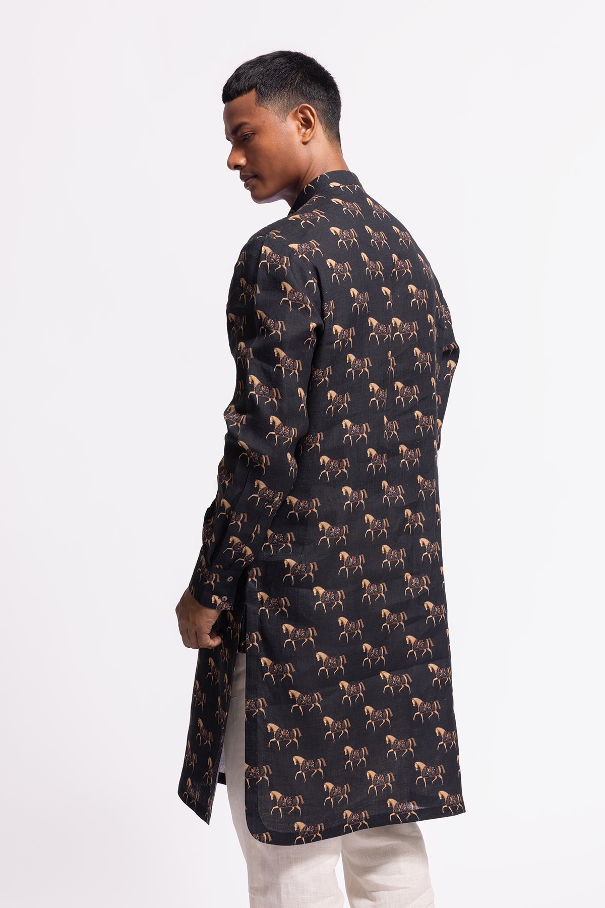 Men's Wild Pattern Short Kurta with Pocket