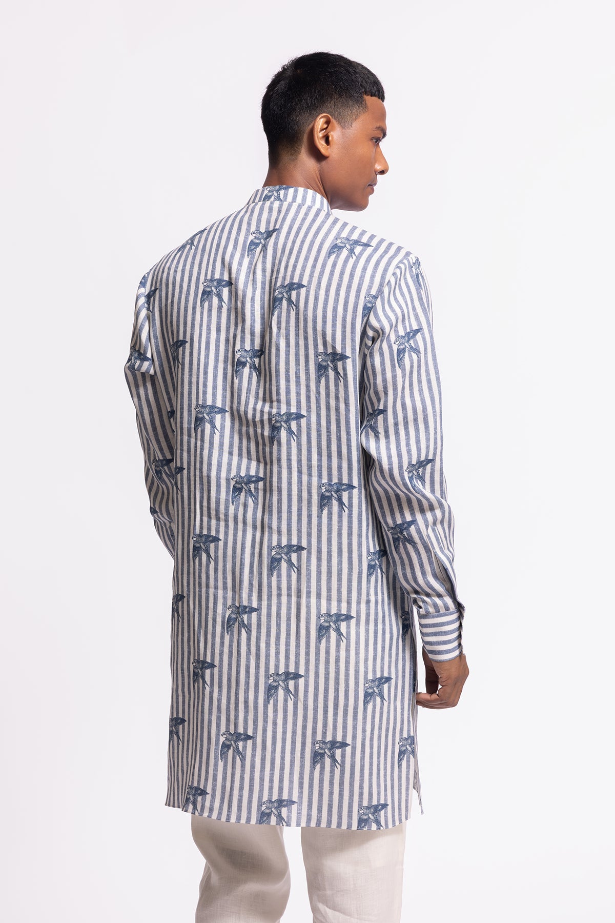 Men's Bird Print Short Kurta with Pockets