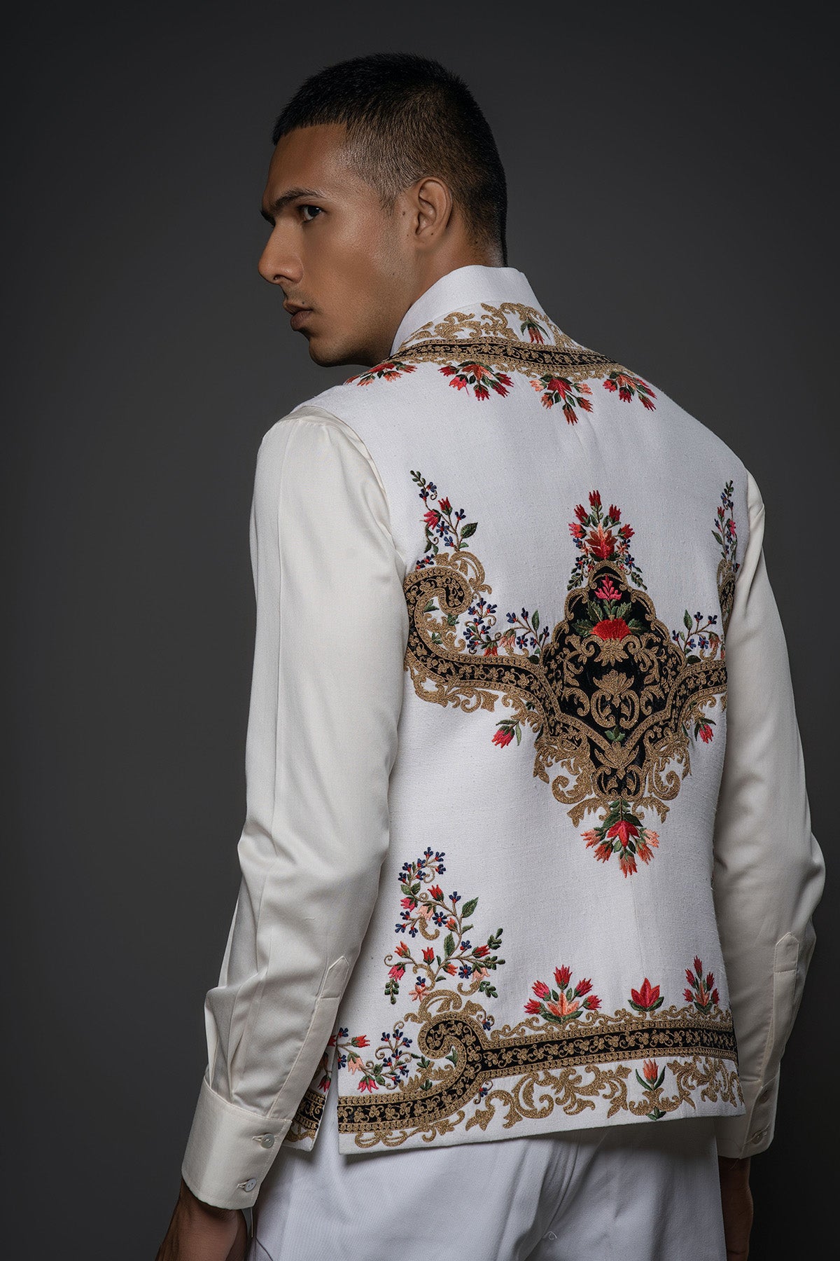 Ivory Matka Silk Bundi with Patch Floral Resham Embroidery