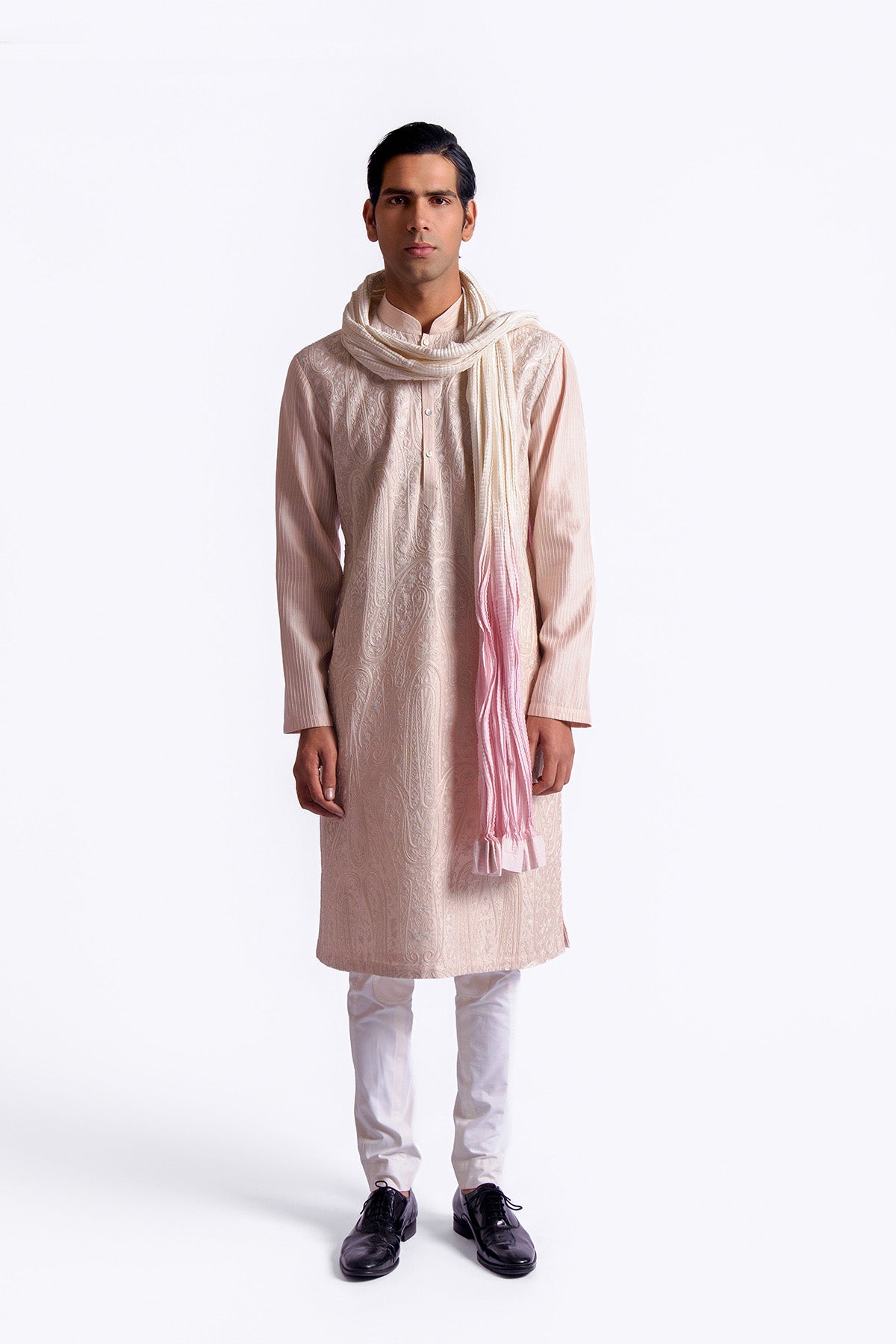 Men's Chanderi Embroidered Kurta Set