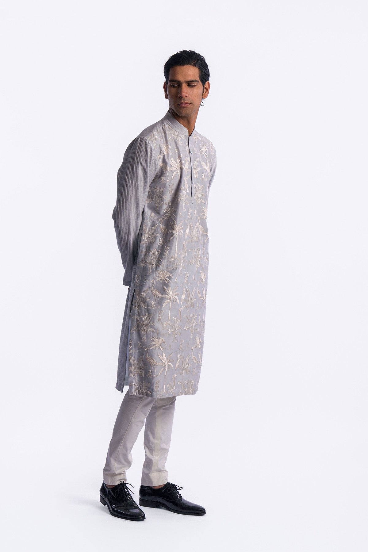 Men's Chanderi Embroidered Kurta Set