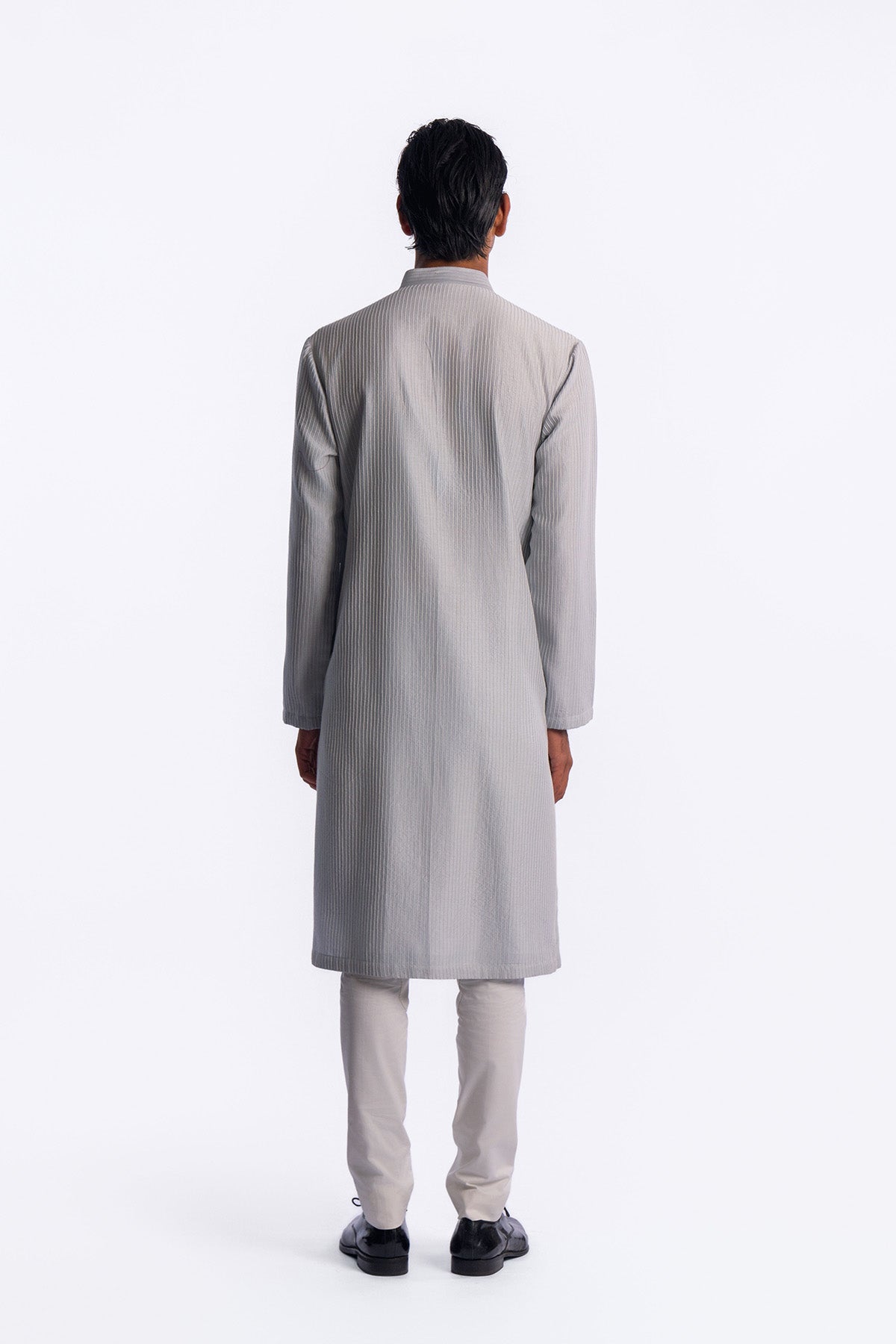 Men's Chanderi Embroidered Kurta Set