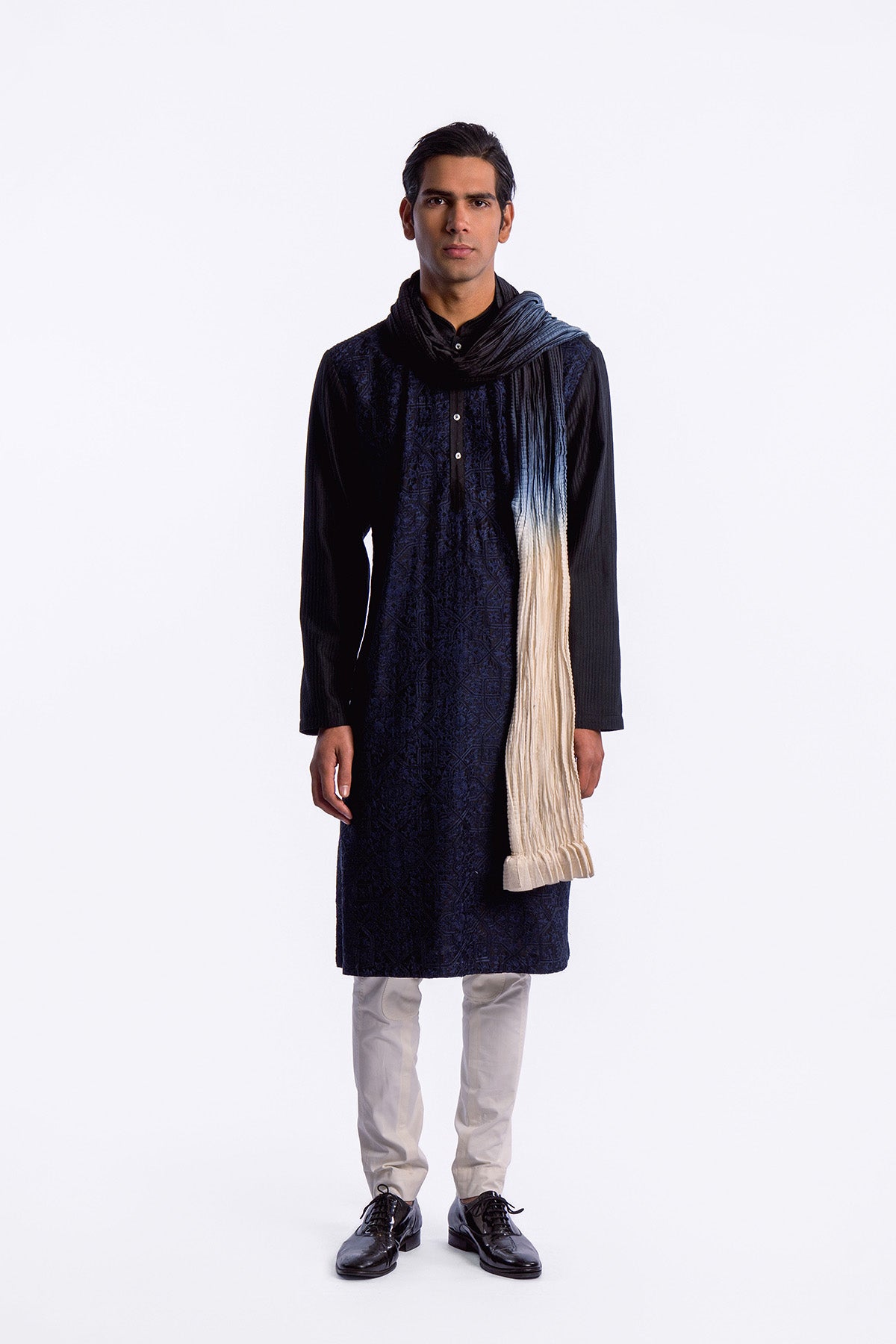 Men's Chanderi Embroidered Kurta Set
