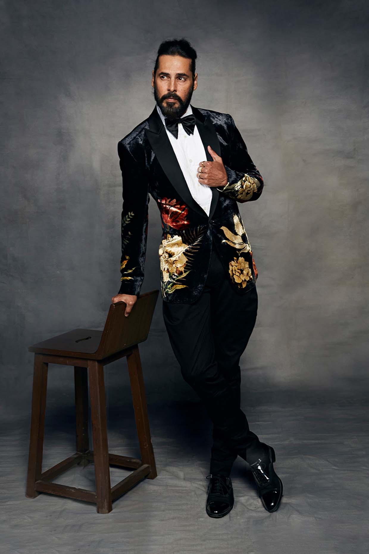 Men's Digital Printed Embroidered Tuxedo
