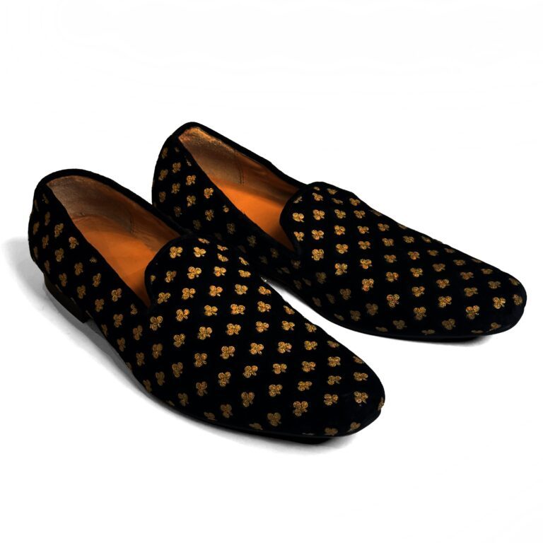 Rohit Bal Black Velvet Diamond Gold Zari Embriodery Shoes With Leather Rohit Bal Black Velvet Diamond Gold Zari Embriodery Shoes With Leather