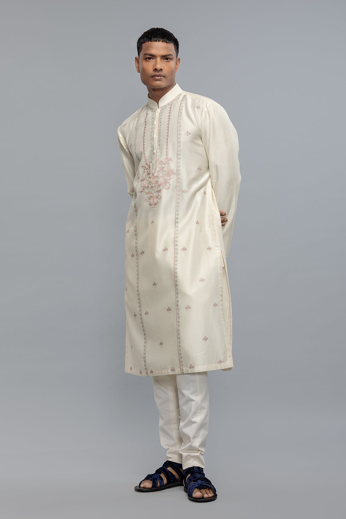 Men's Chanderi Kurta Set with Fine Resham Detailing