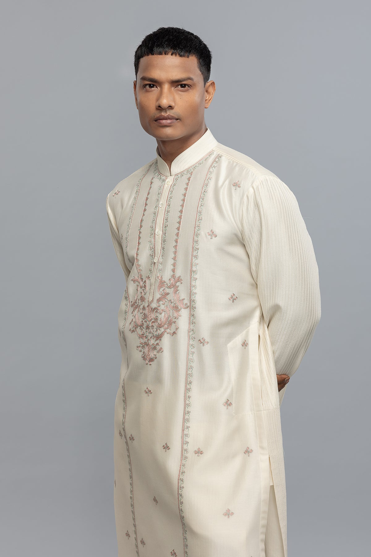 Men's Chanderi Kurta Set with Fine Resham Detailing