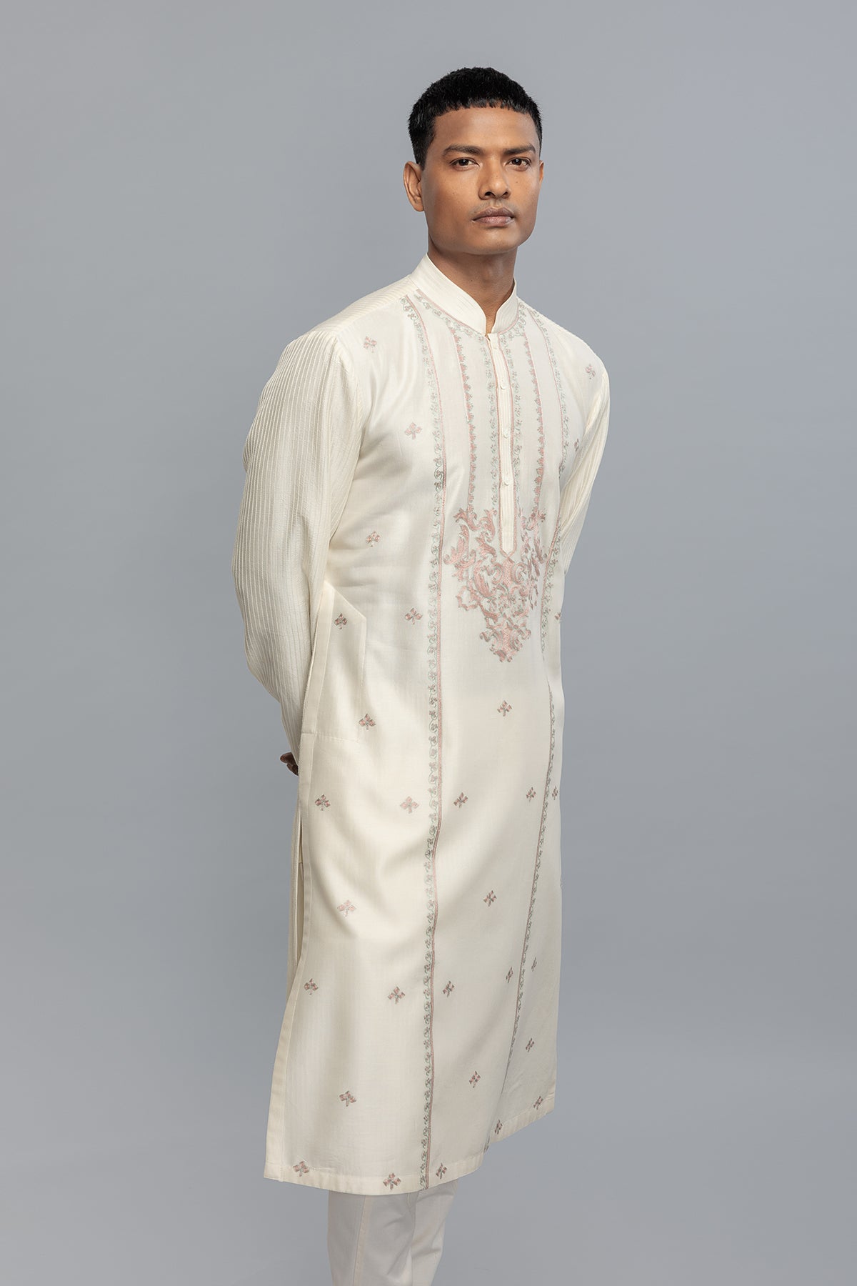 Men's Chanderi Kurta Set with Fine Resham Detailing