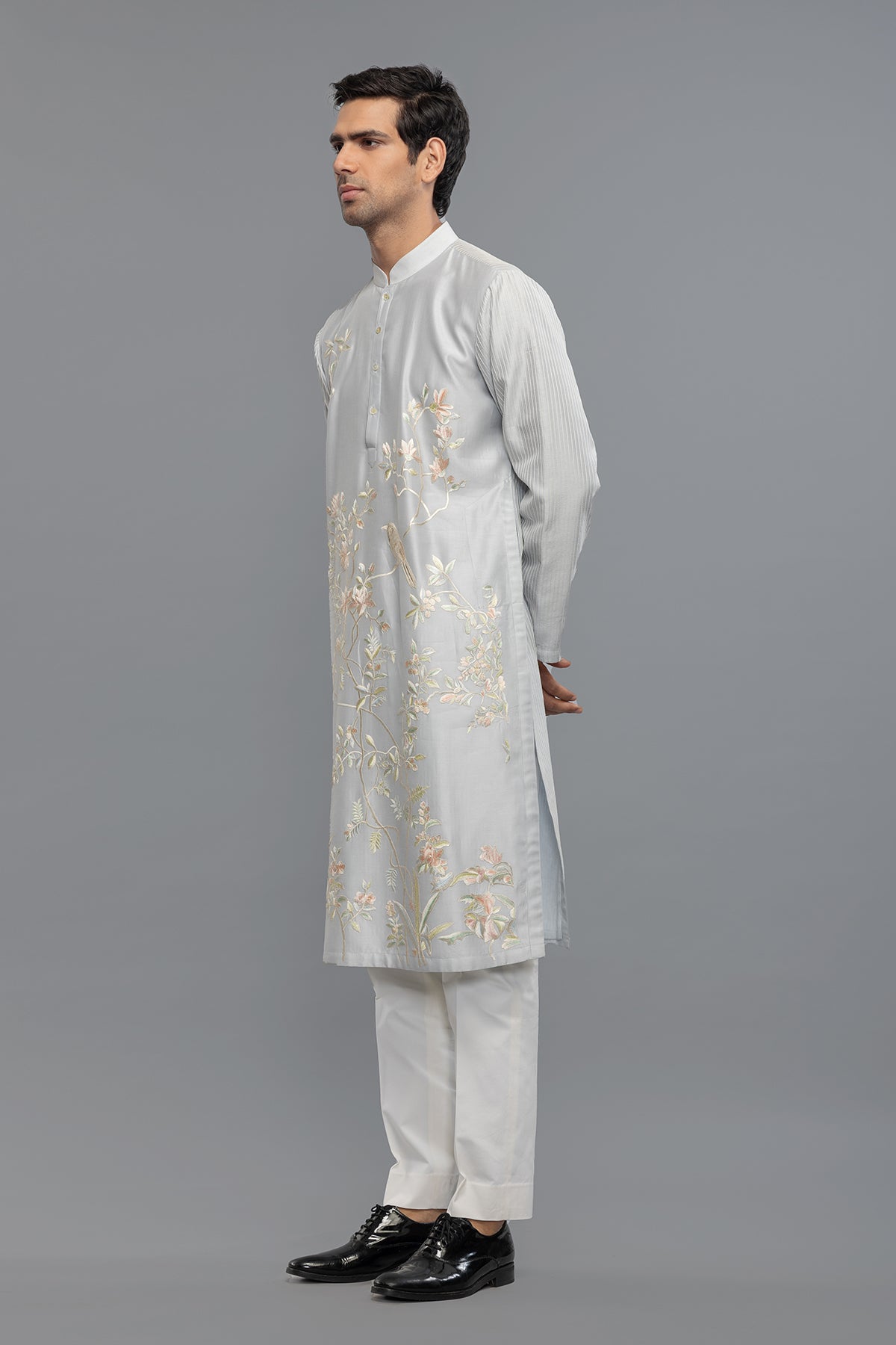 Men's Chanderi Kurta with Resham Embroidery