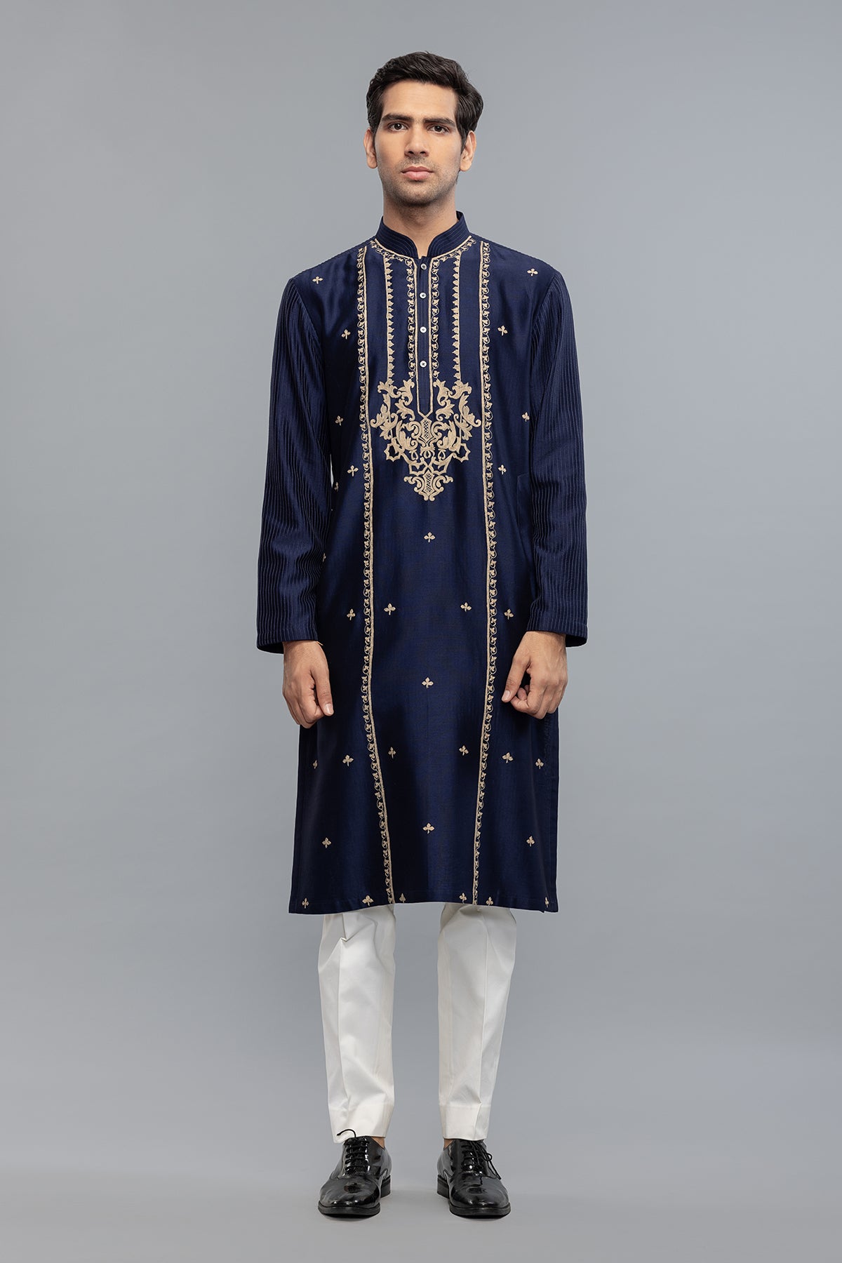 Men's Chanderi Kurta Set with Fine Resham Detailing