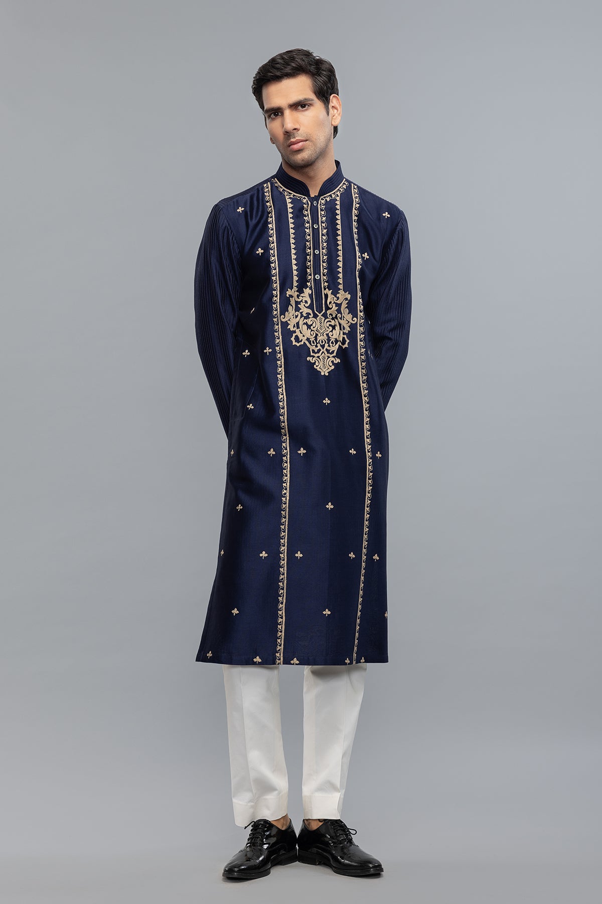 Men's Chanderi Kurta Set with Fine Resham Detailing