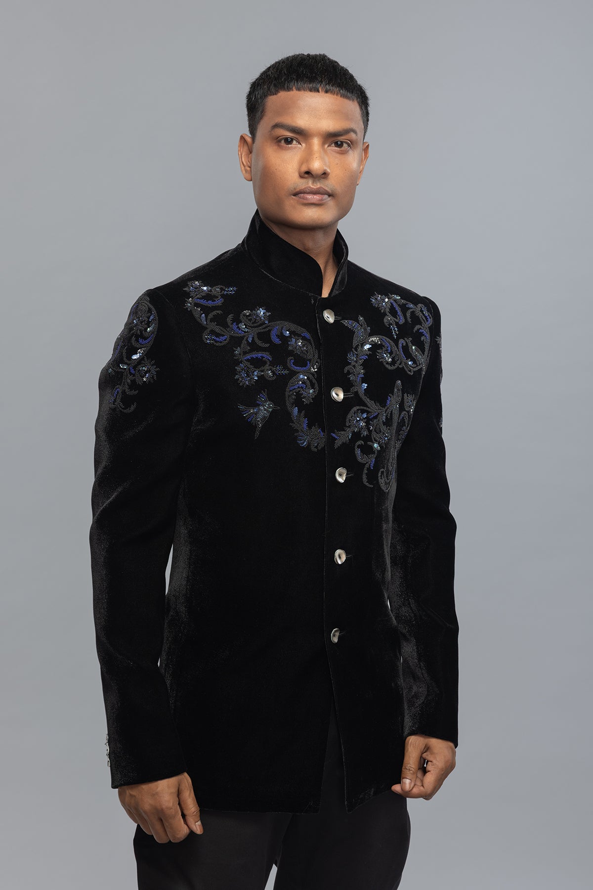 Elegant Black Velvet Men's Bandhgala with Intricate Embroidery
