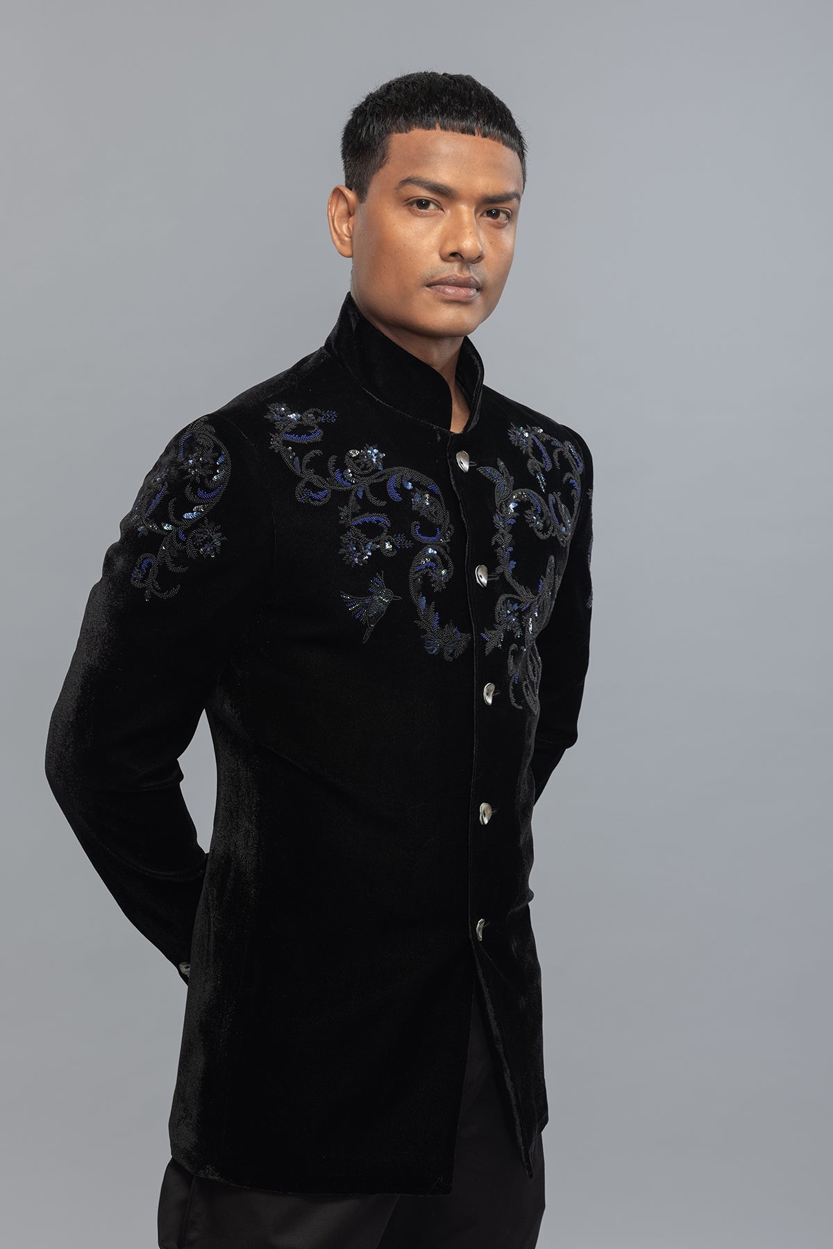 Elegant Black Velvet Men's Bandhgala with Intricate Embroidery