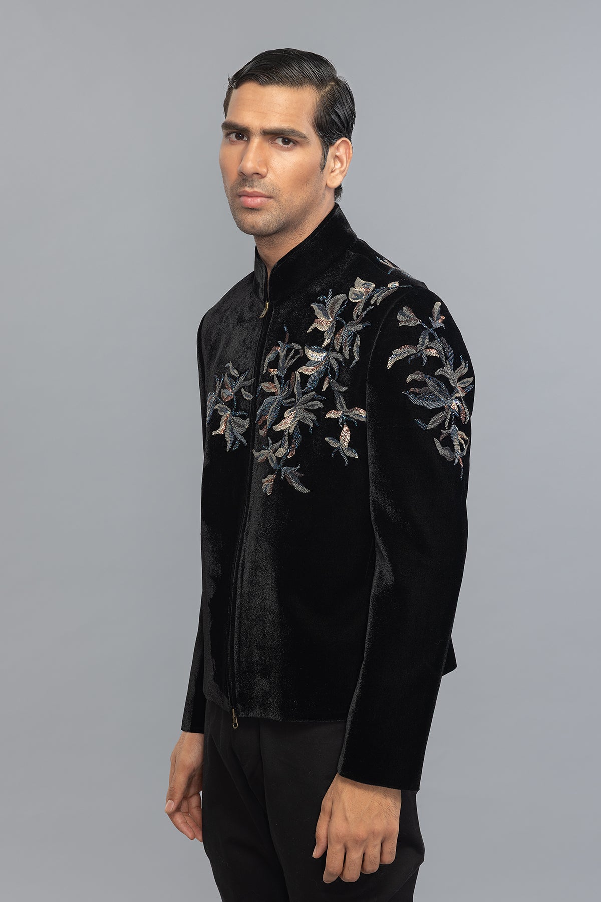 Elegant Black Velvet Men's Bandhgala with Intricate Embroidery