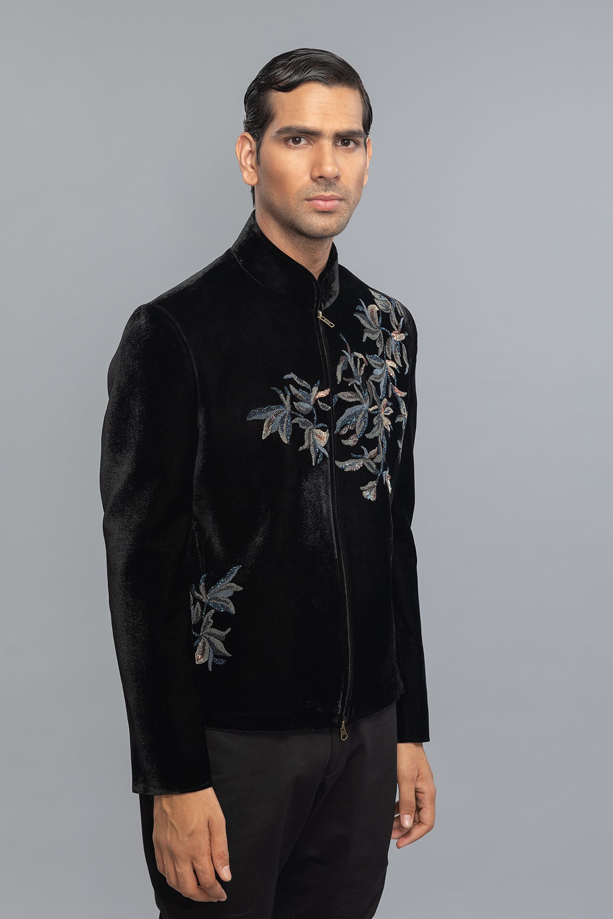 Elegant Black Velvet Men's Bandhgala with Intricate Embroidery