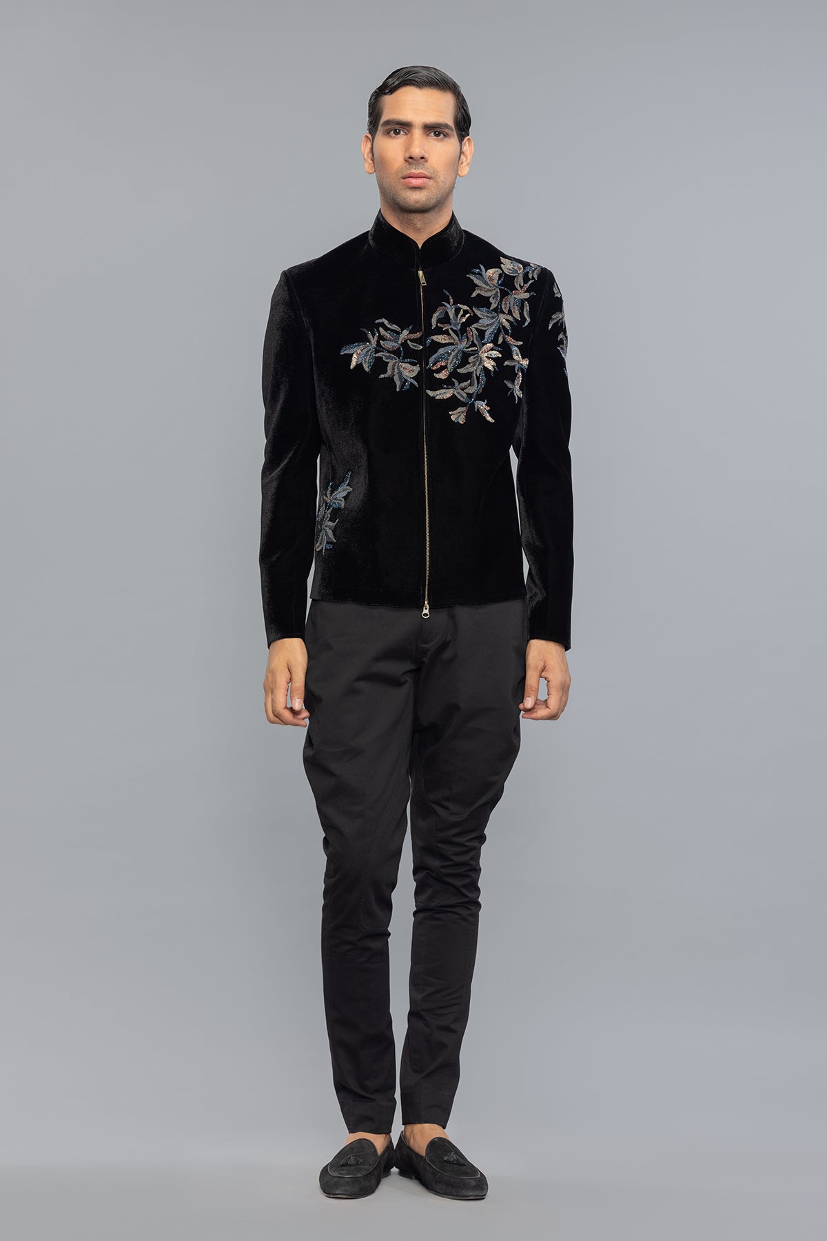Elegant Black Velvet Men's Bandhgala with Intricate Embroidery