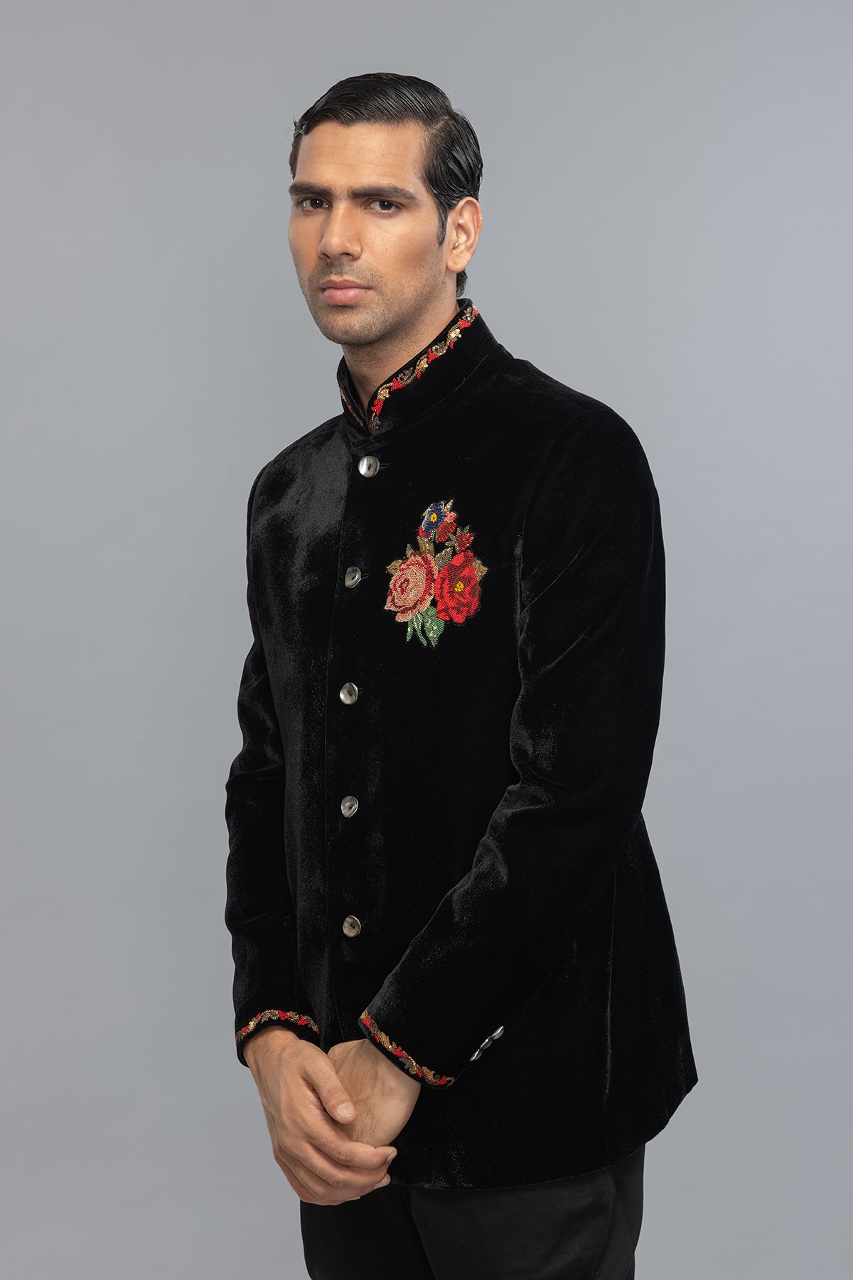 Elegant Black Velvet Men's Bandhgala with Intricate Embroidery