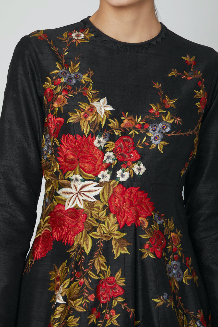 Chanderi Anarkali Set With Floral Embroidery