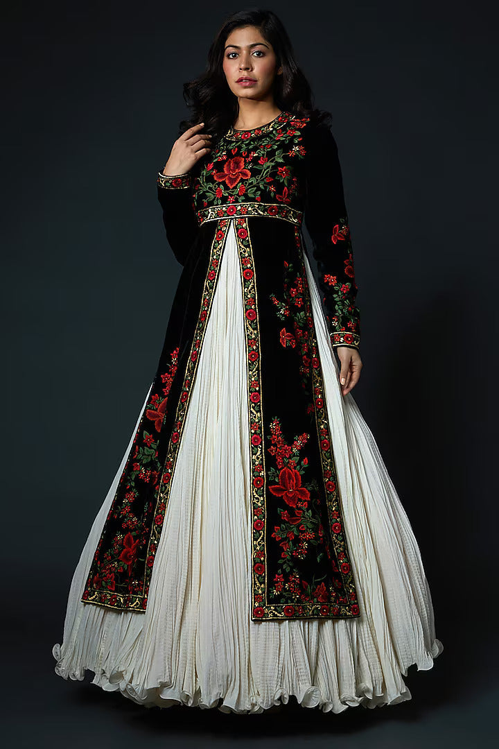 Chanderi Floral Embroidered Anarkali Set With Crinkle Ghera
