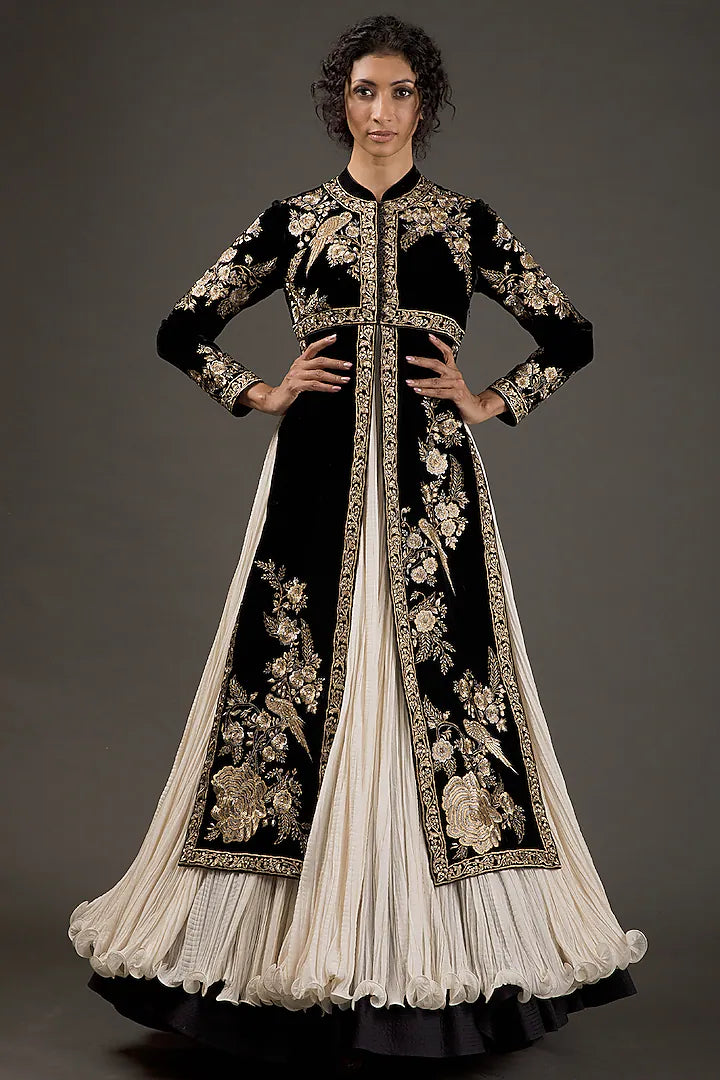 Embroidery Slit Anarkali Set Attached With Crinkled Ghera
