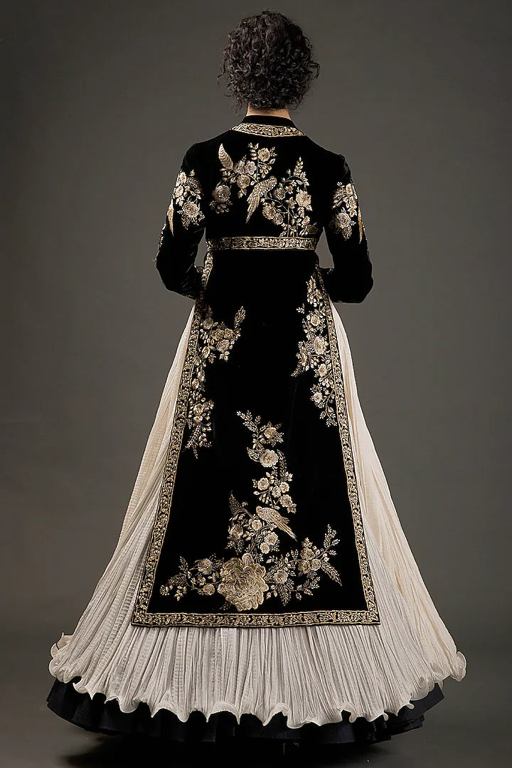 Embroidery Slit Anarkali Set Attached With Crinkled Ghera