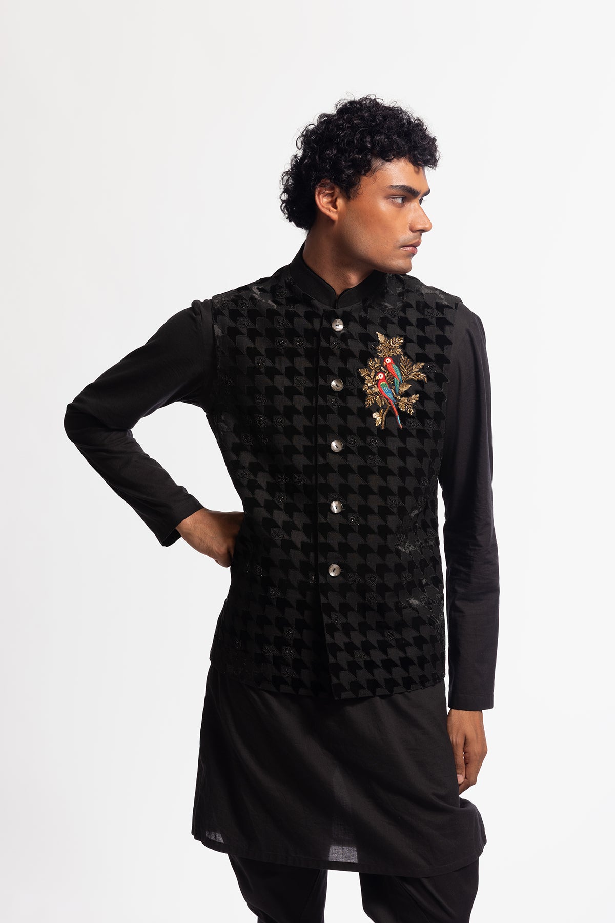 Men's Velvet Applique Bundi with Bird Motif