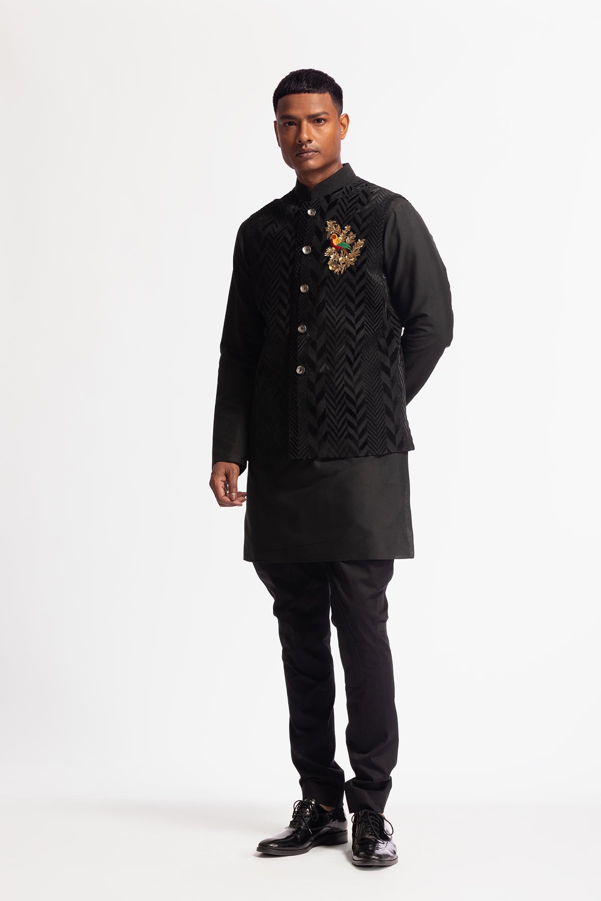 Men's Velvet Applique Bundi with Bird Motif