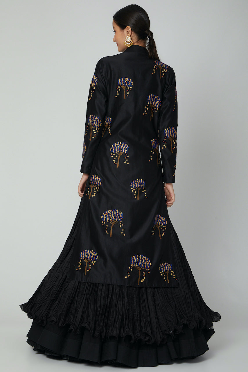 Black Embroidered Kurta With Skirt
