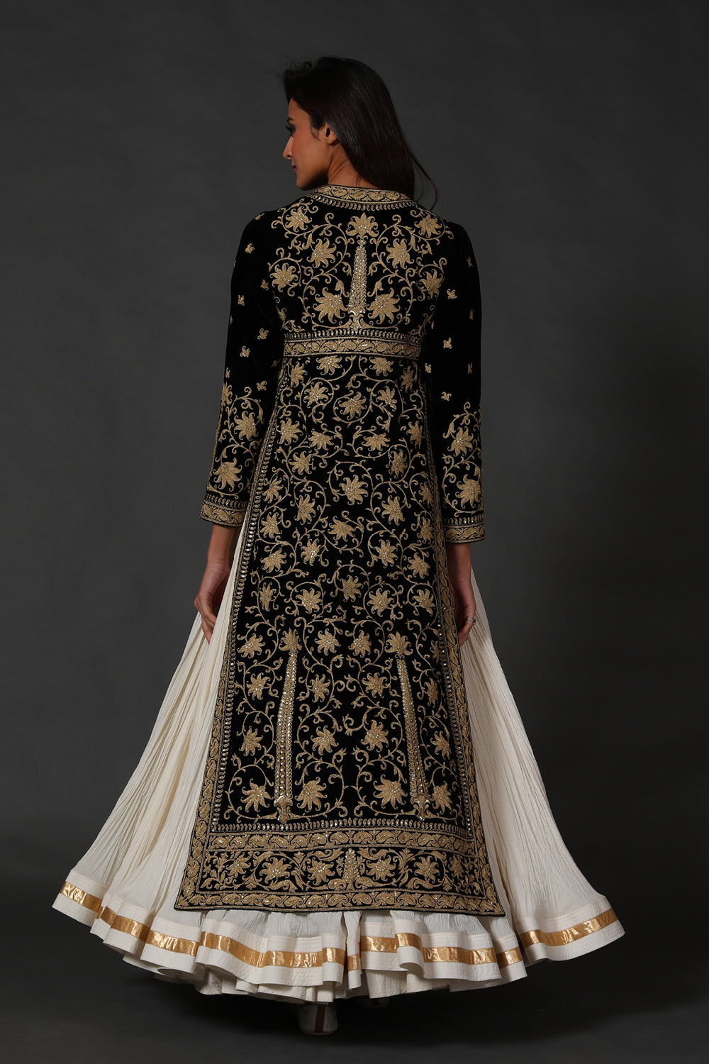 Embroidery Slit Anarkali Set Attached With Crinkled Ghera