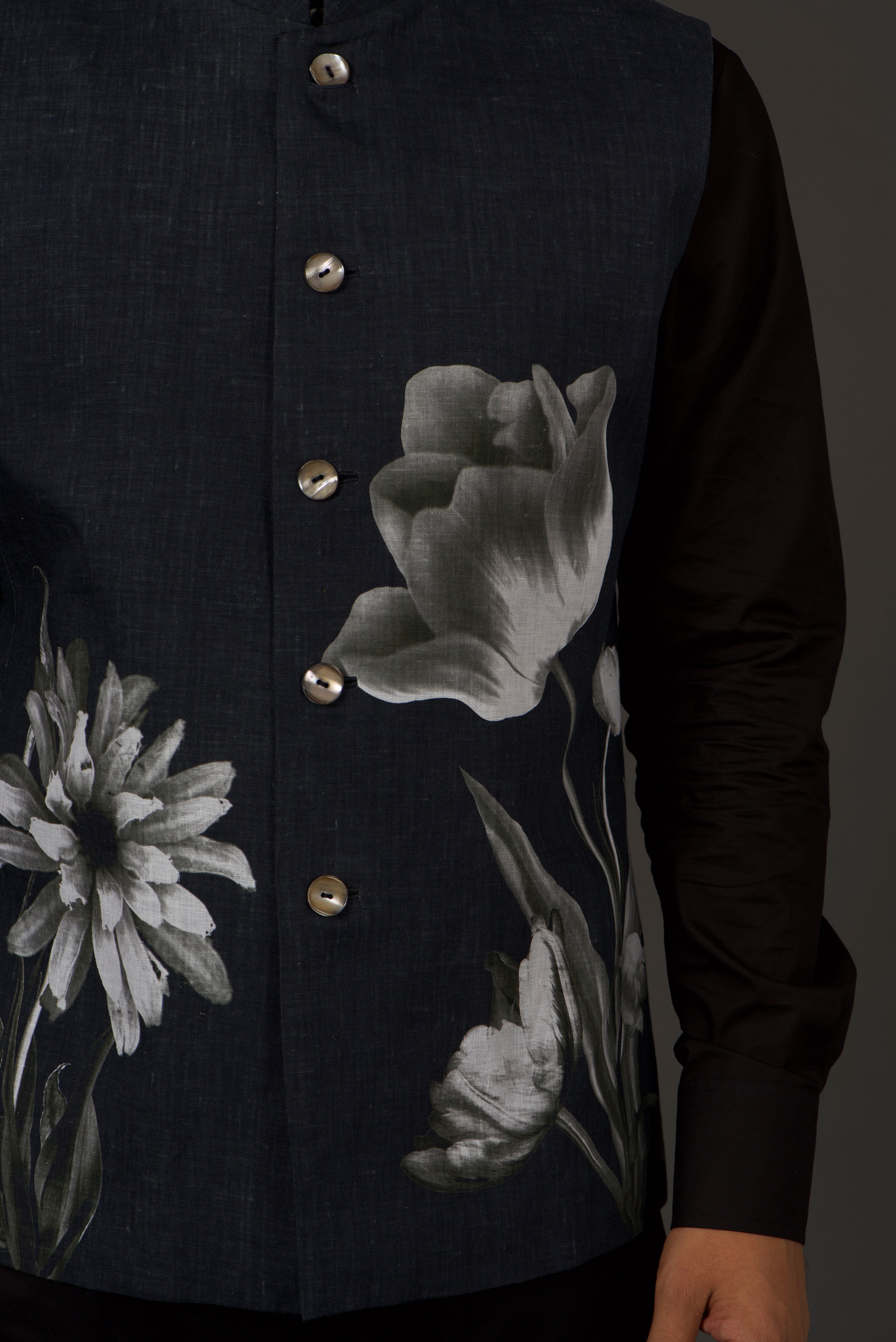 Black Linen Floral Printed Bundi