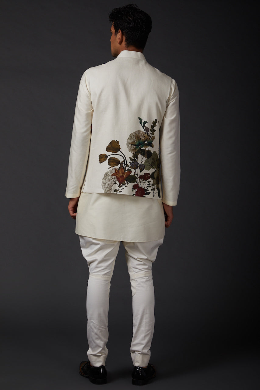 Ivory Bundi With Digital Print