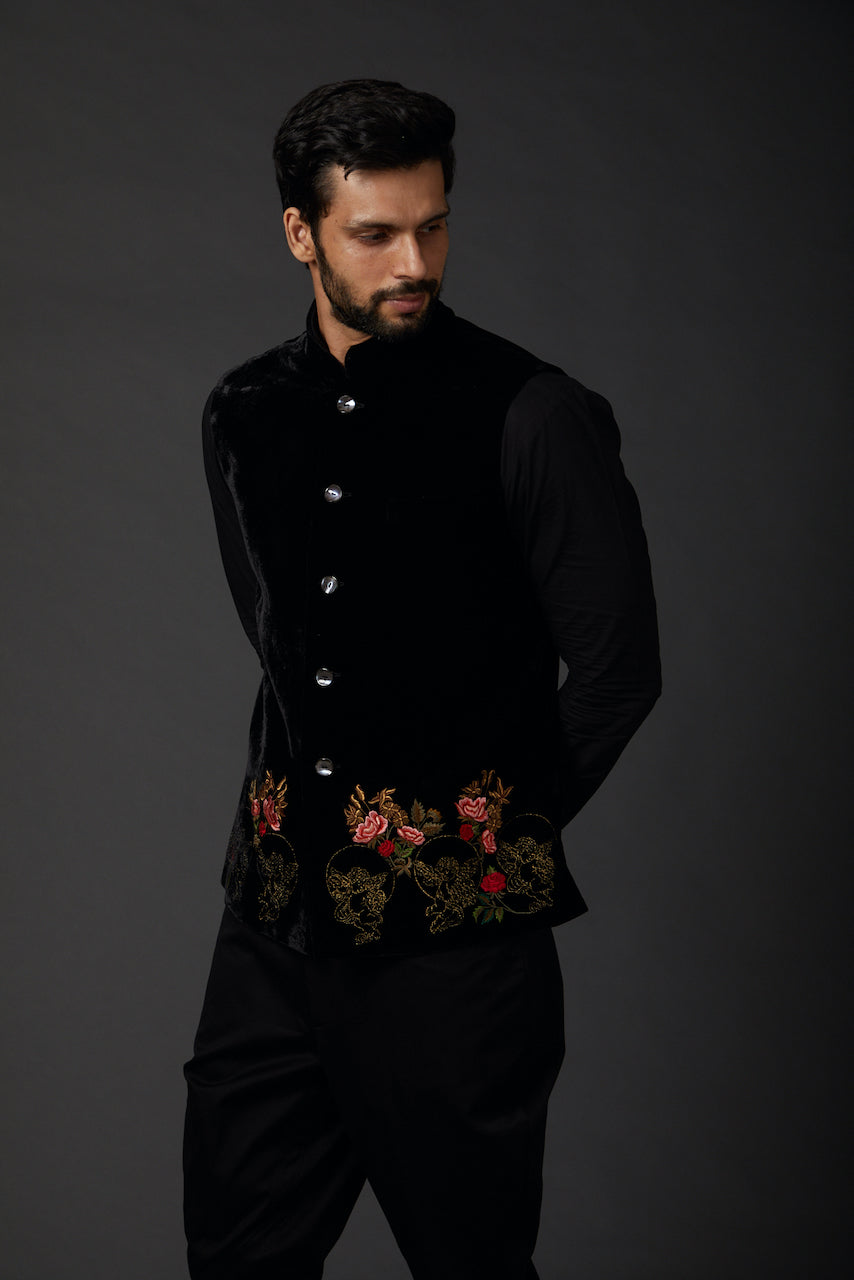 Black Matka Silk Embroidered Bundi