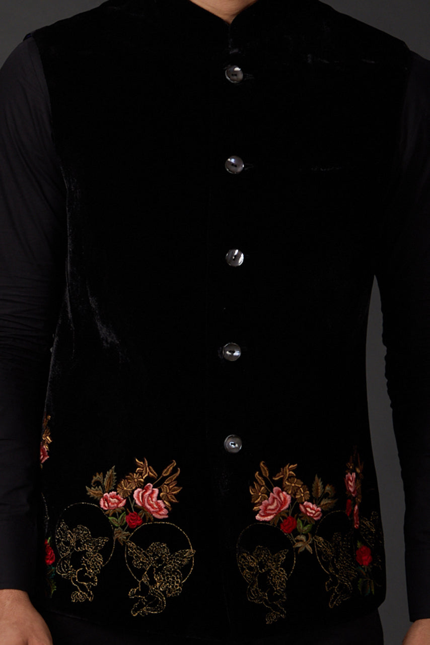 Black Matka Silk Embroidered Bundi