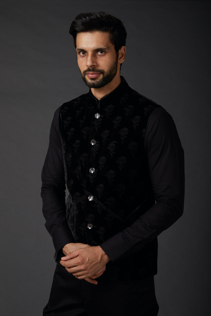 Black Silk Velvet Embroidered Bundi