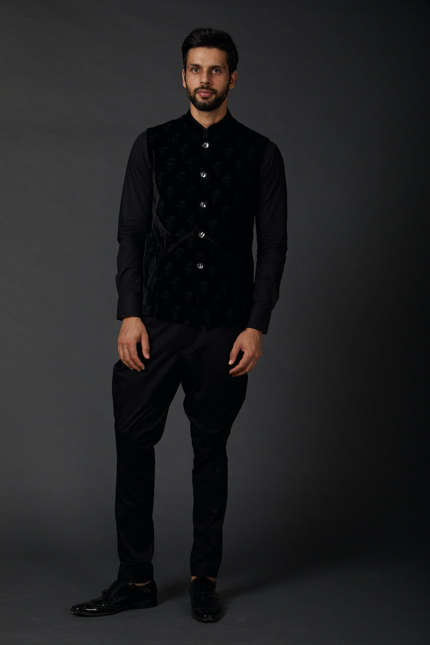 Black Silk Velvet Embroidered Bundi